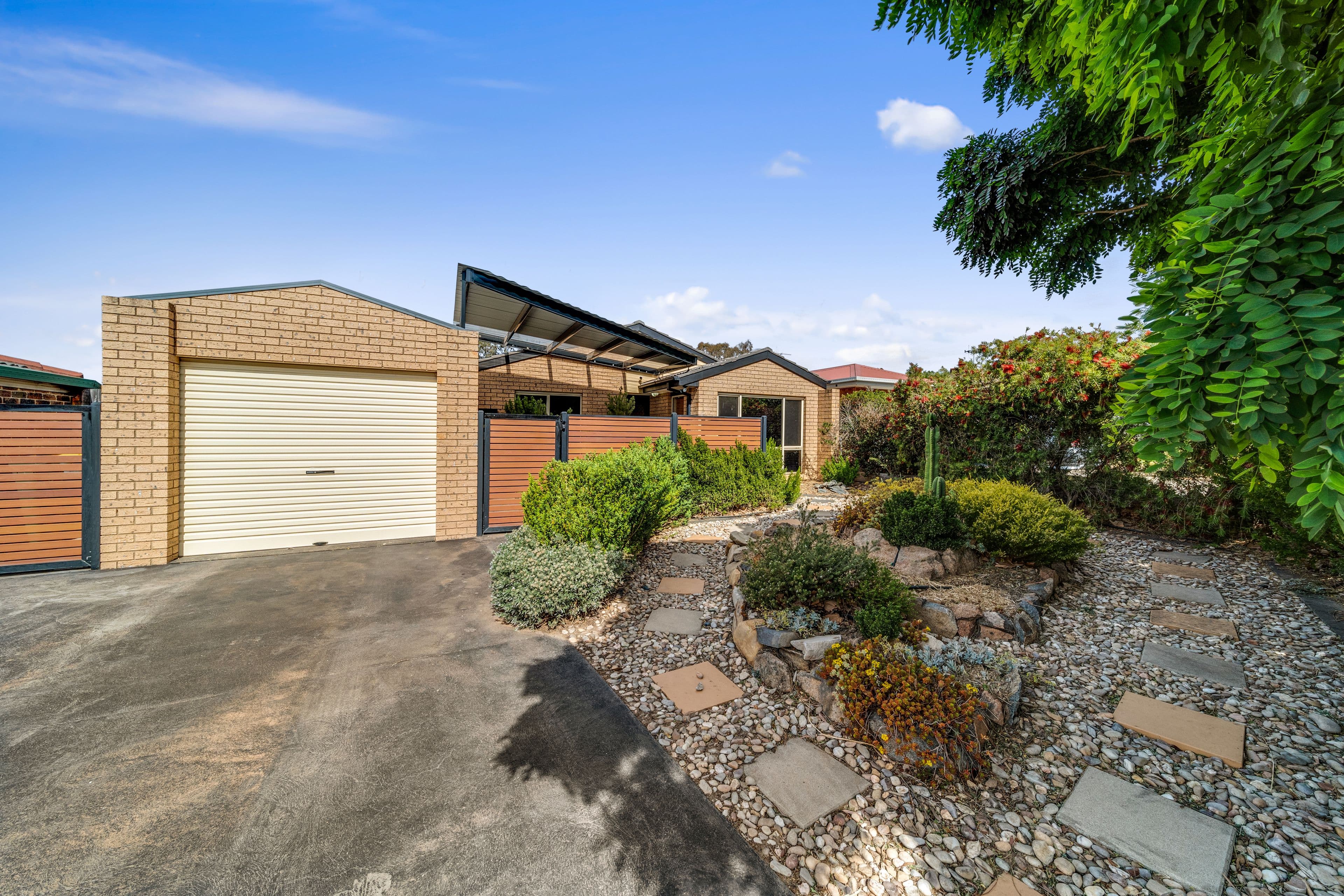 18 Yumba Avenue, Ngunnawal ACT 2913, Ngunnawal - Image 1