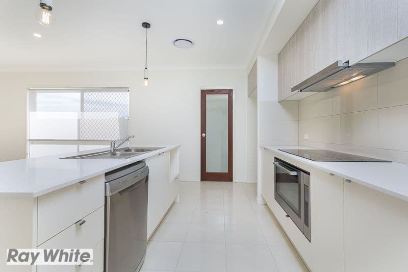 105 Campbell Drive, Mango Hill QLD 4509, Mango Hill - Thumbnail 2