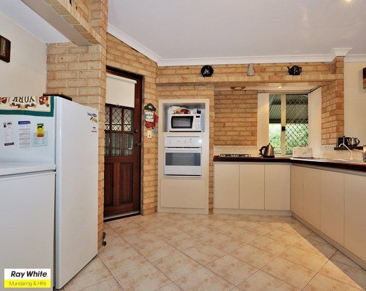6 Gannon Glen, MUNDARING WA 6073, Mundaring - Thumbnail 4