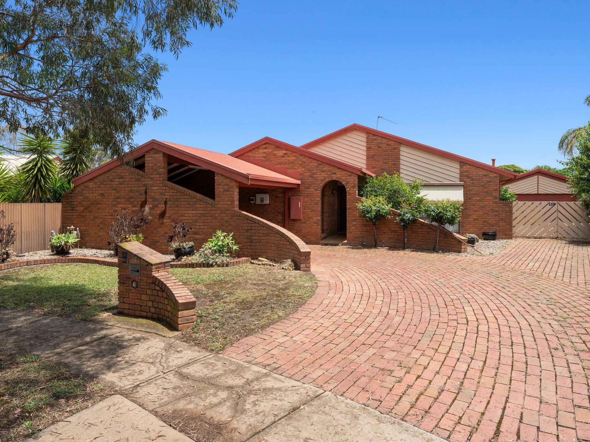 10 Correa Close, Benalla VIC 3672, Benalla - Image 1