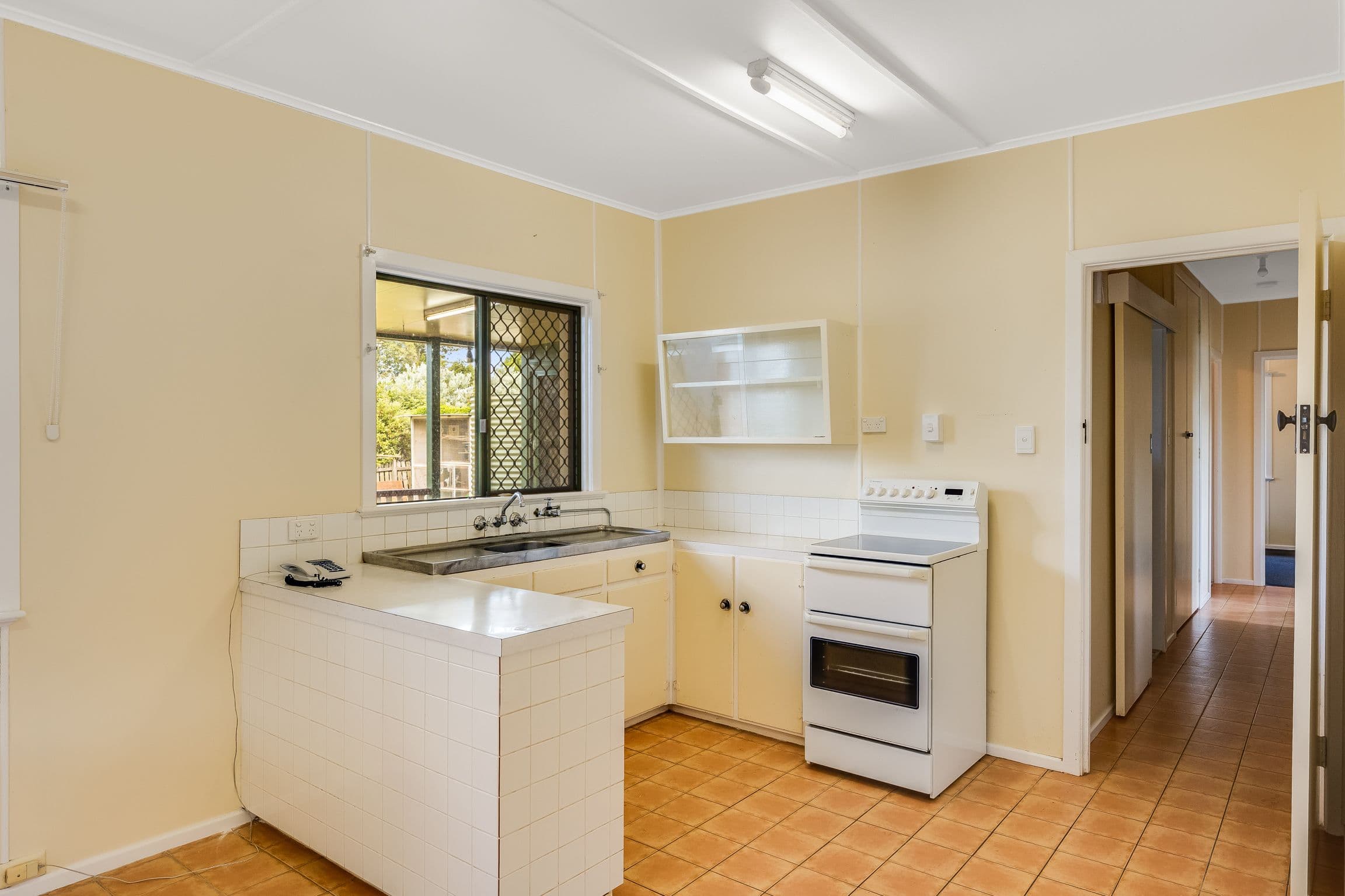 18 Hennessy Street, Harristown QLD 4350, Harristown - Thumbnail 7
