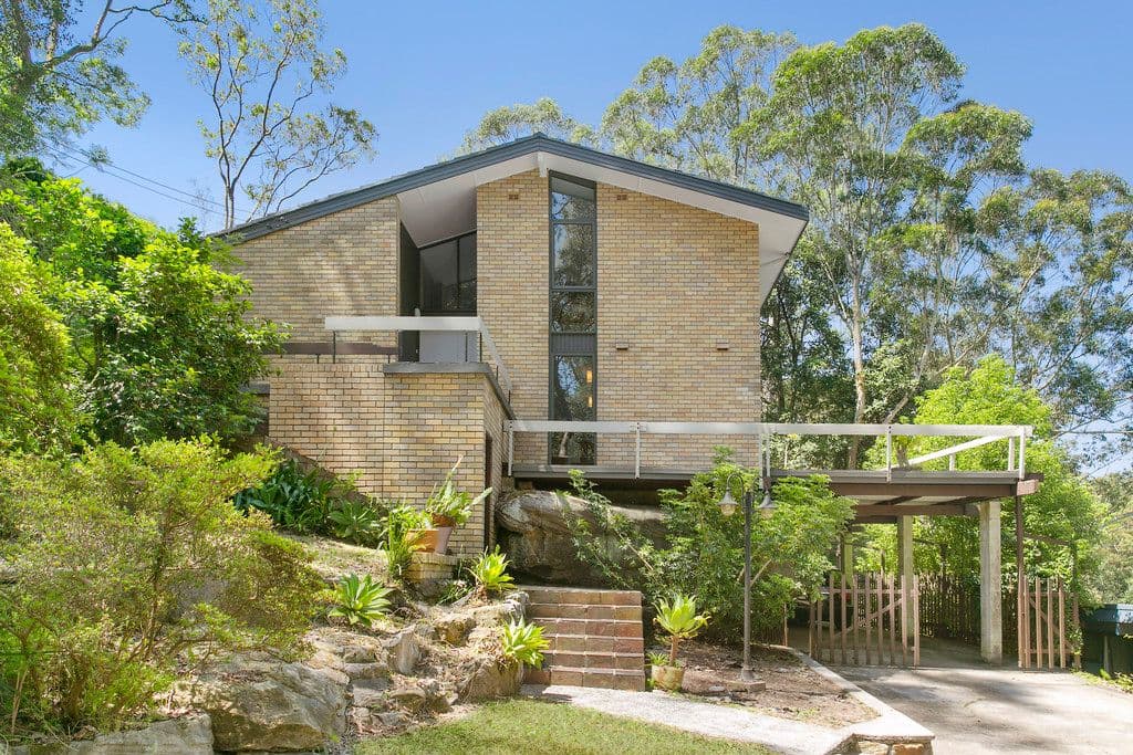 147 The Comenarra Parkway, Turramurra - Thumbnail 2