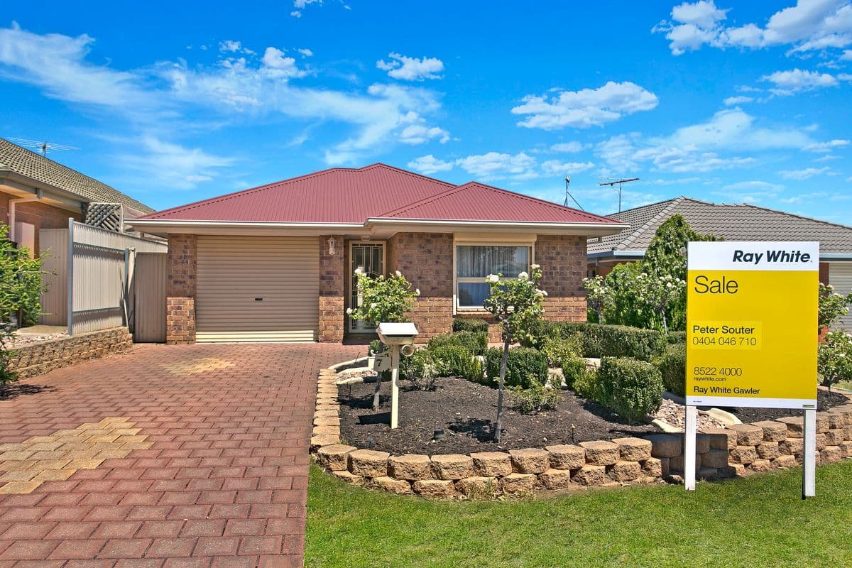 7 Bishop Crescent, Blakeview SA 5114, Blakeview - Image 1