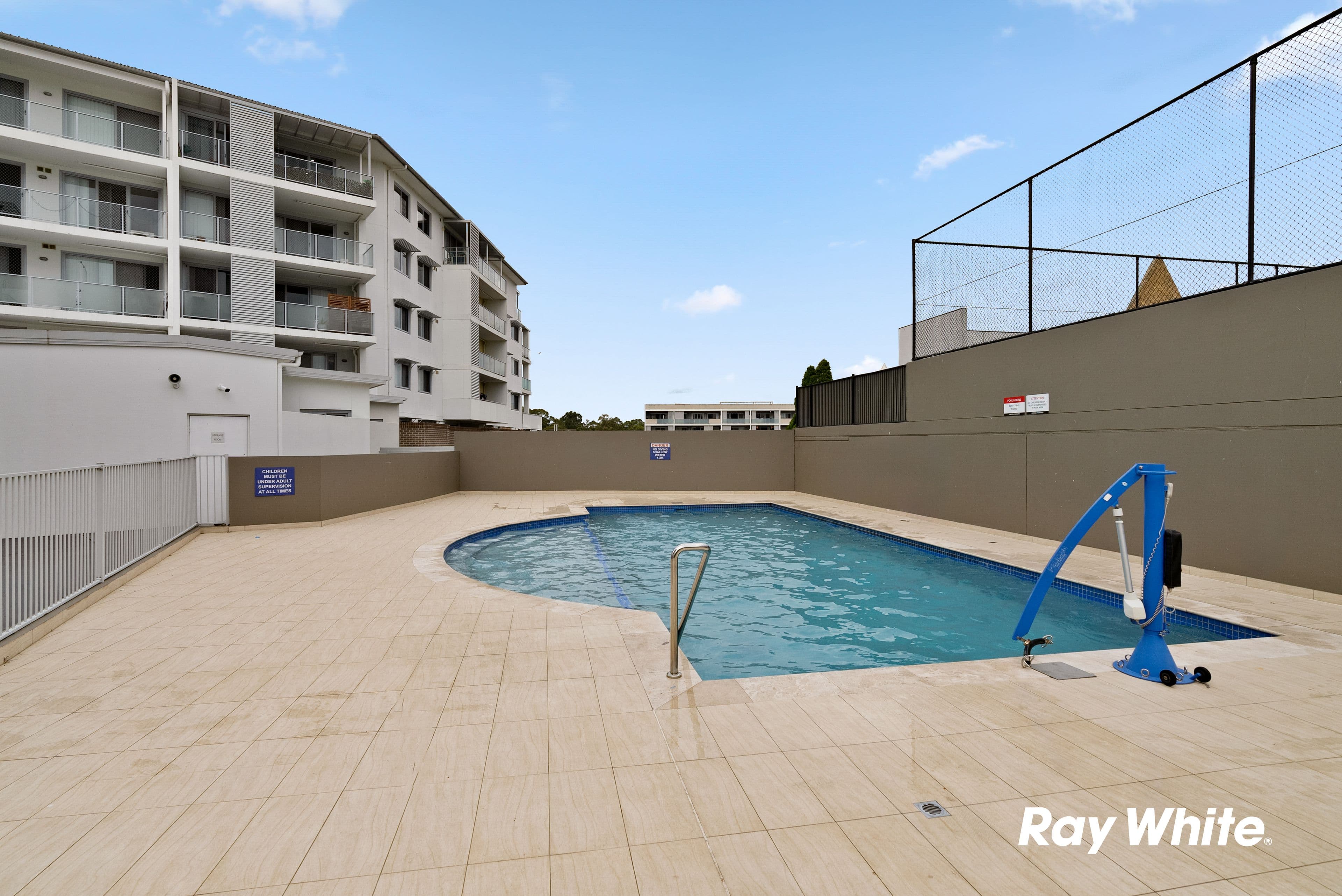 10 Junia Avenue, Toongabbie NSW 2146, Toongabbie - Thumbnail 7