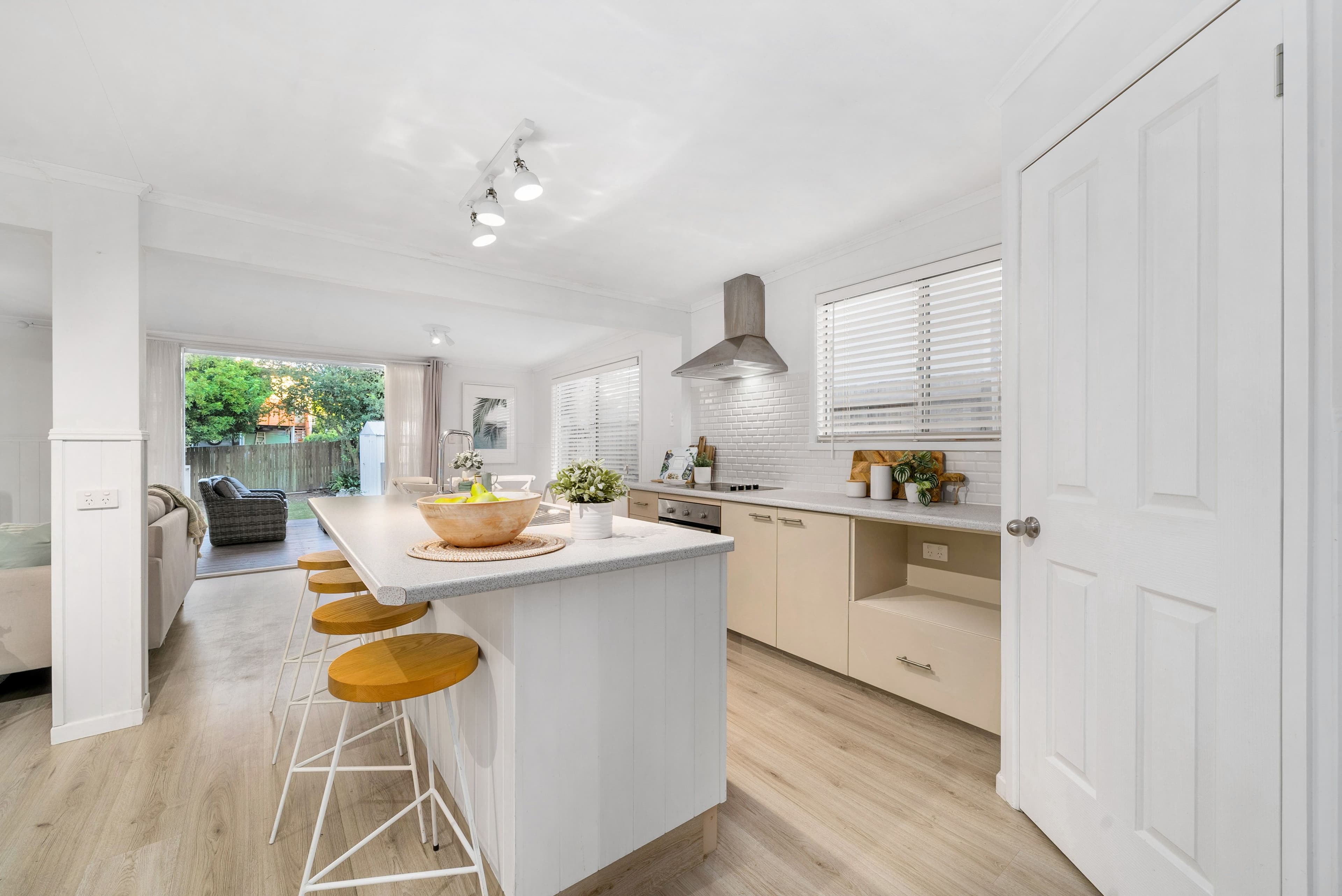 13 Blackwood Road, Margate QLD 4019, Margate - Thumbnail 5