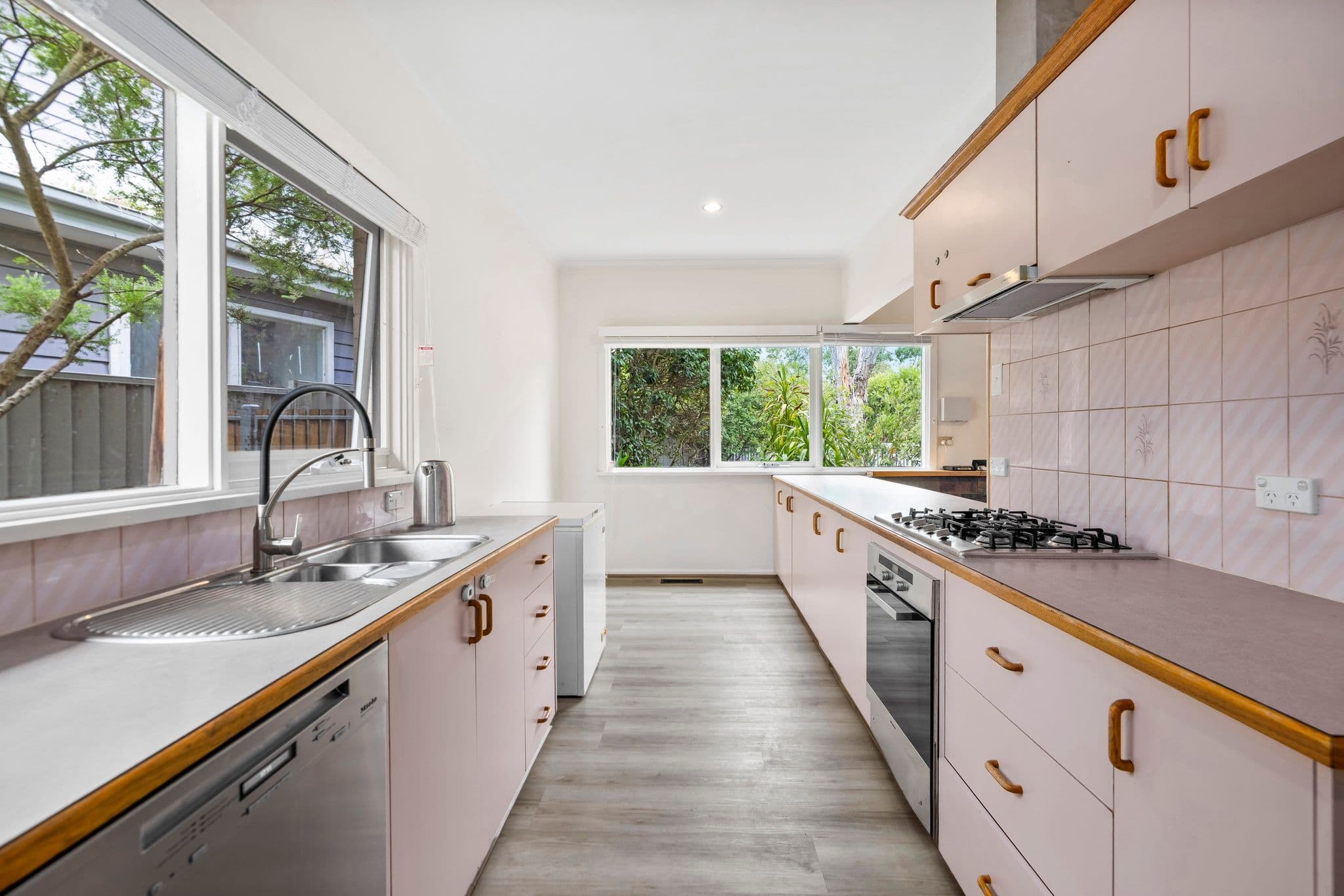 38 Kirkwood Avenue, Seaford VIC 3198, Seaford - Thumbnail 6