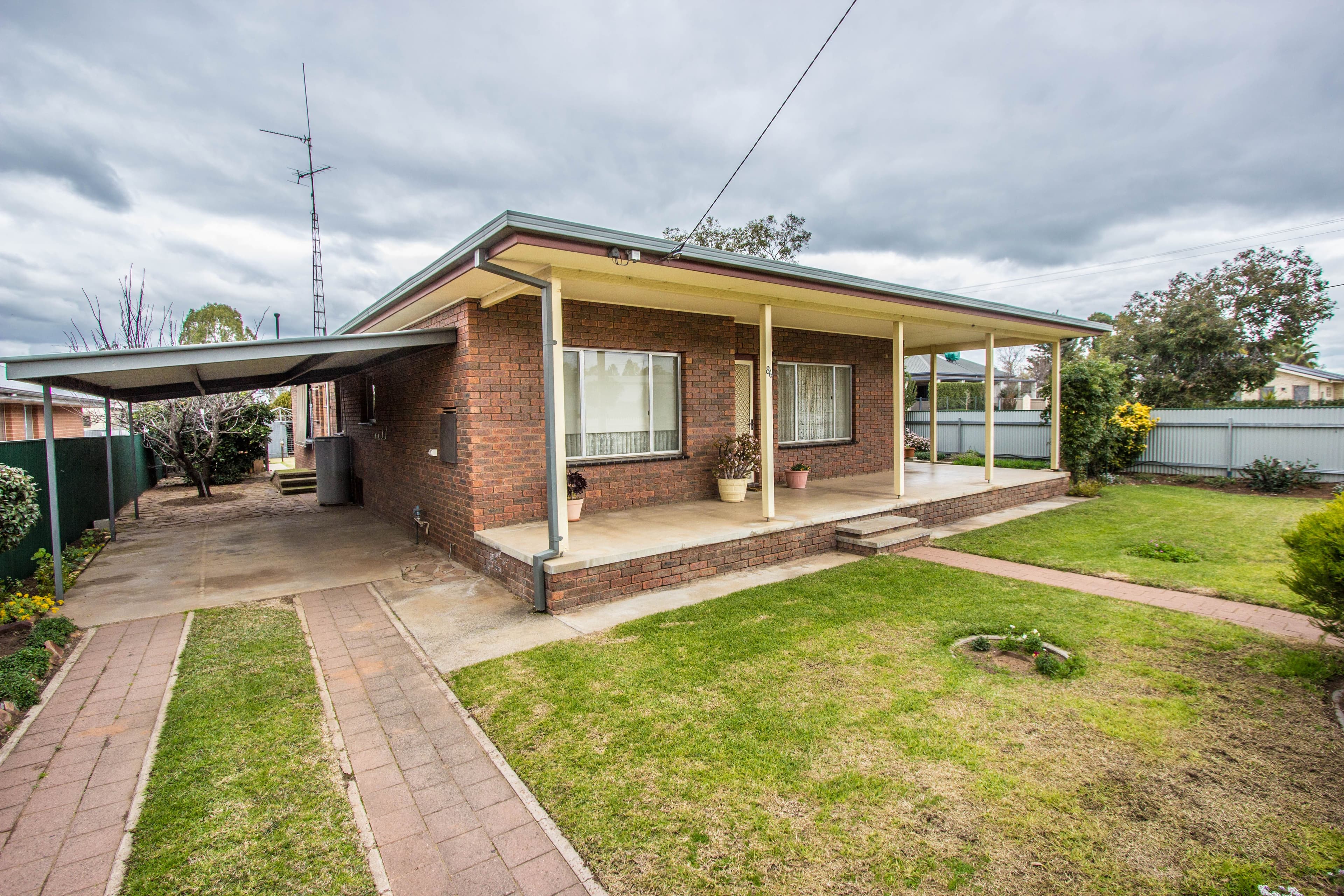 86 Bolton Street, Narrandera - Thumbnail 2