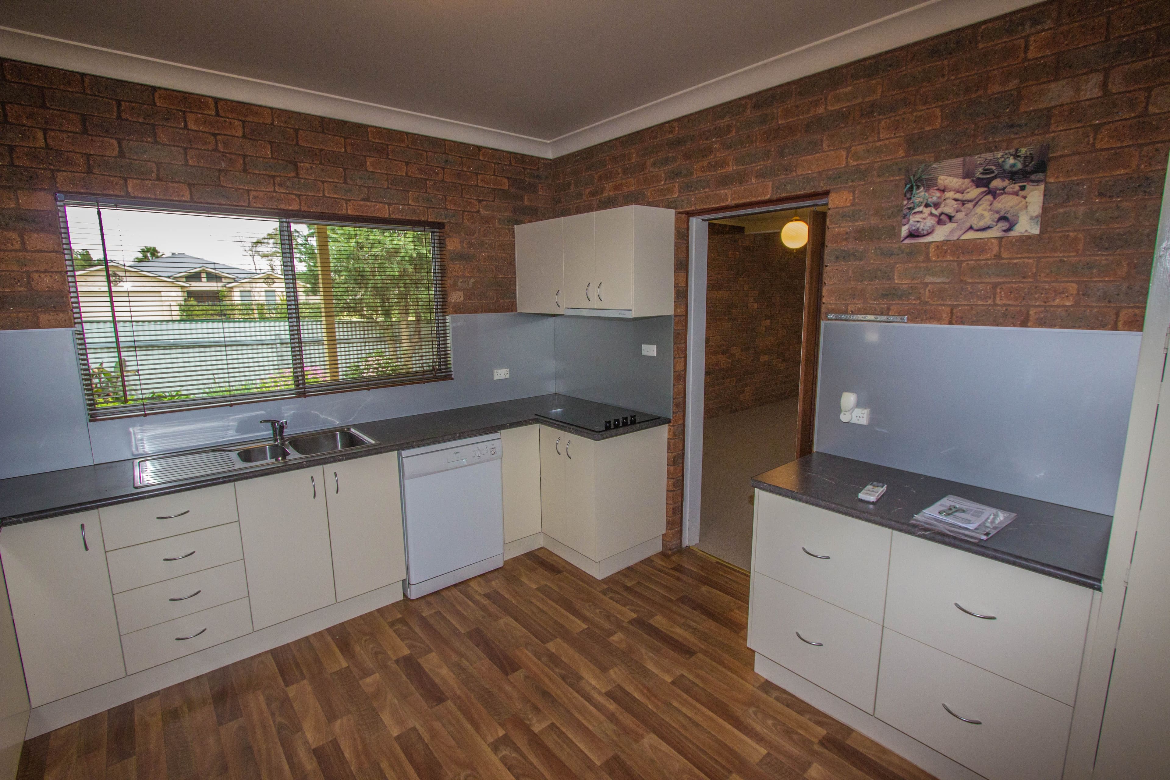 86 Bolton Street, Narrandera - Thumbnail 5