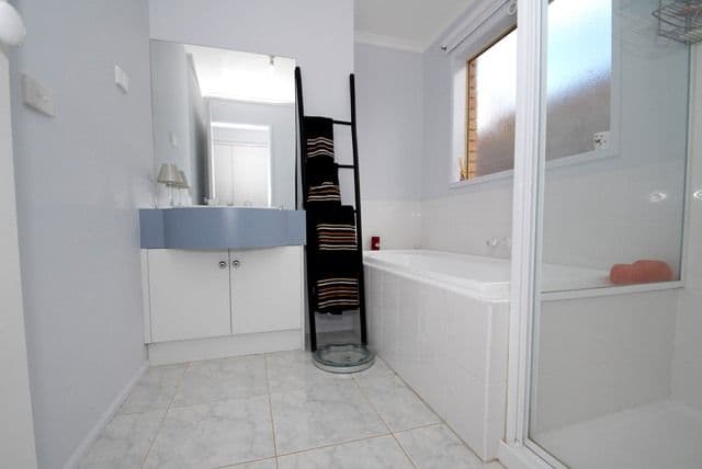 3 Fiona Court, WERRIBEE VIC 3030, Werribee - Thumbnail 5