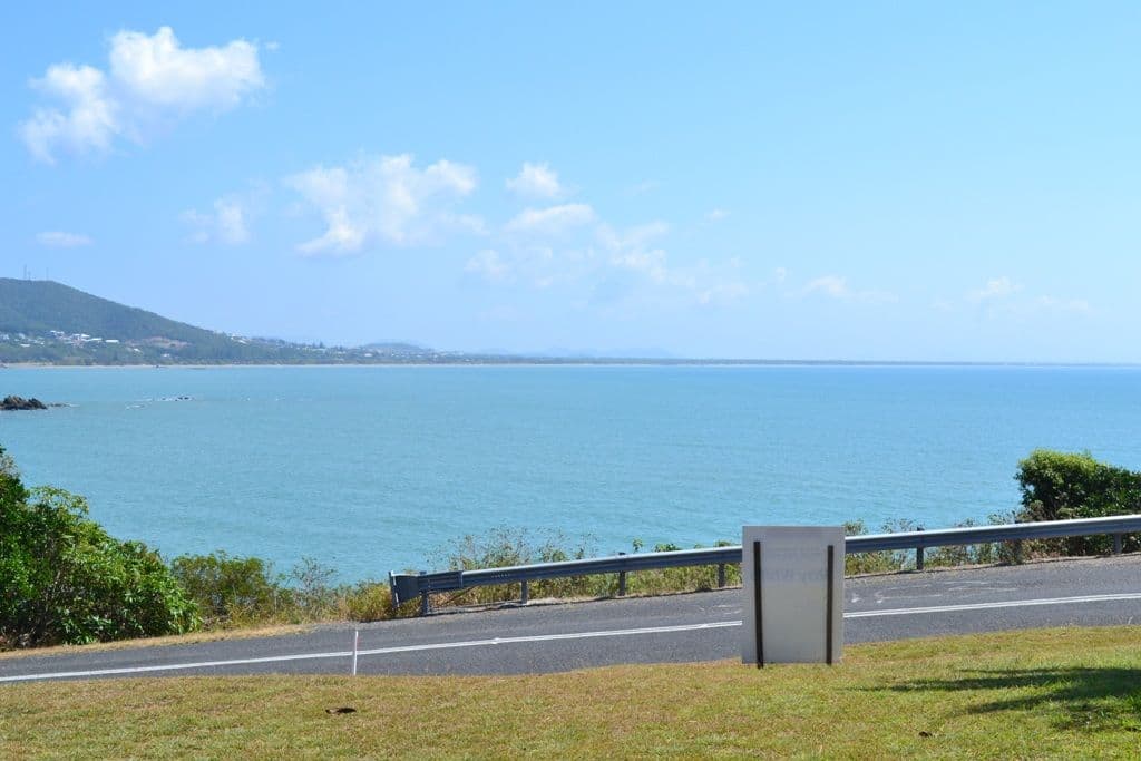 96 Matthew Flinders Drive, COOEE BAY QLD 4703, Cooee Bay - Thumbnail 2