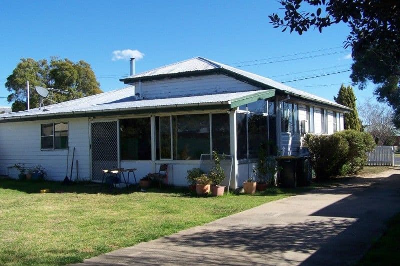 42 Dragon Street, WARWICK QLD 4370, Warwick - Thumbnail 2