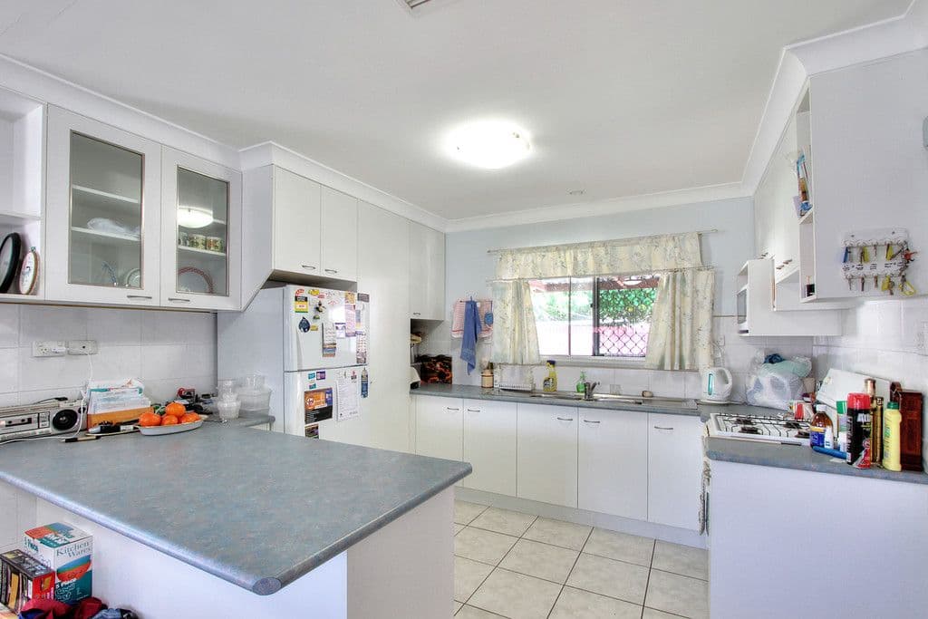 4 Lydia Avenue, Woodridge QLD 4114, Woodridge - Thumbnail 4