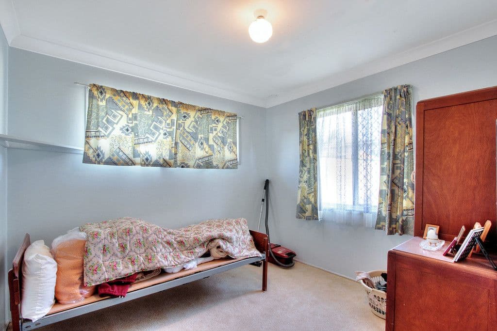 4 Lydia Avenue, Woodridge QLD 4114, Woodridge - Thumbnail 7