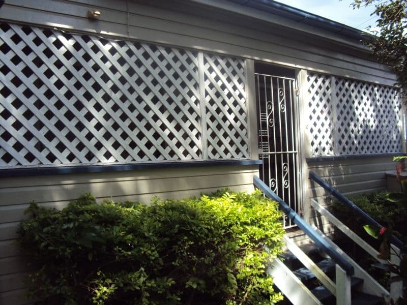 10 Newdegate Street, GREENSLOPES QLD 4120, Greenslopes - Image 1