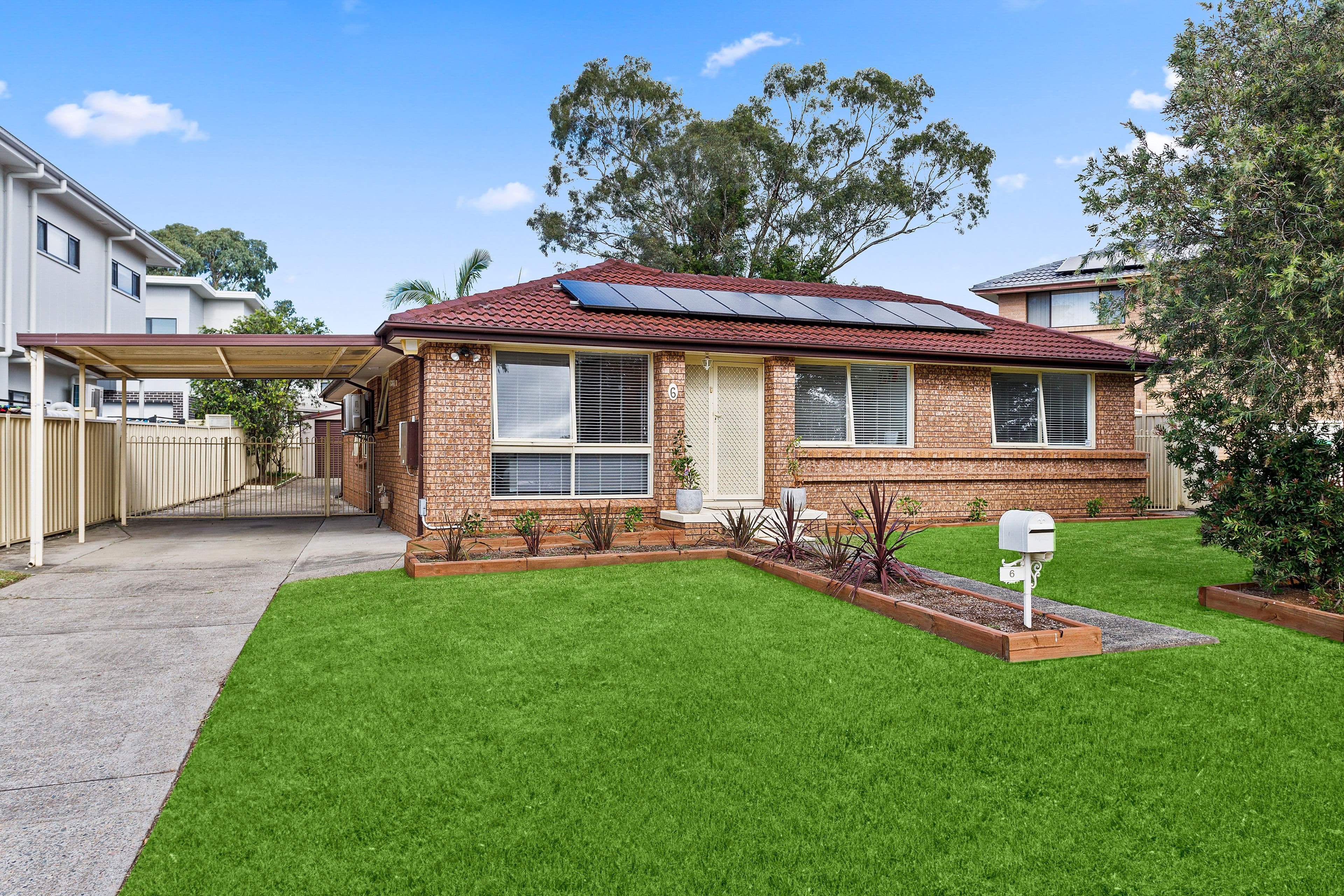 13 Marina Parade, Jacobs Well QLD 4208, Jacobs Well - Image 1