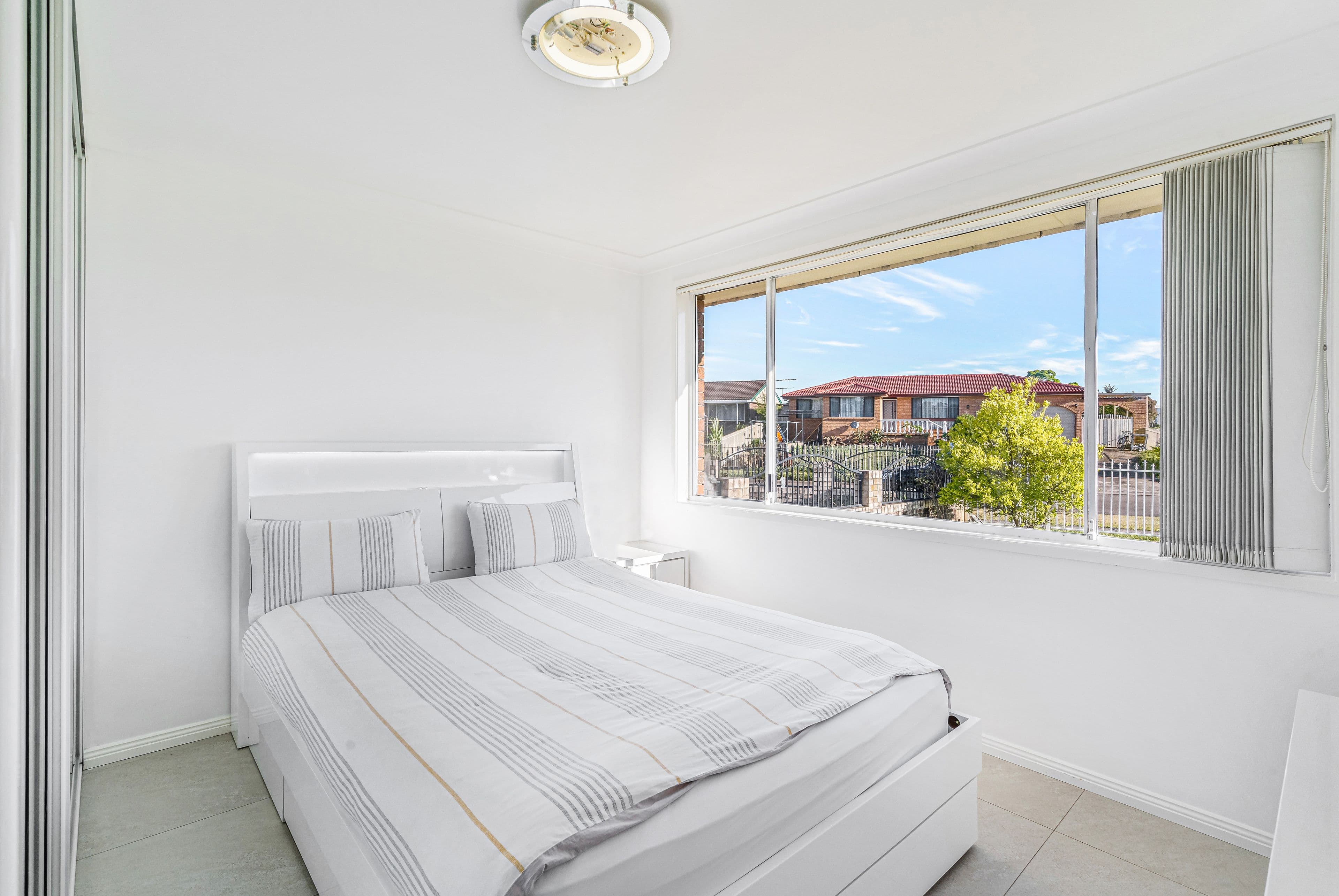 22 Arrowhead Road, Greenfield Park NSW 2176, Greenfield Park - Thumbnail 8