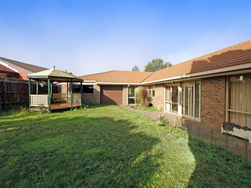 6 Royston Close, MILL PARK VIC 3082, Mill Park - Thumbnail 6