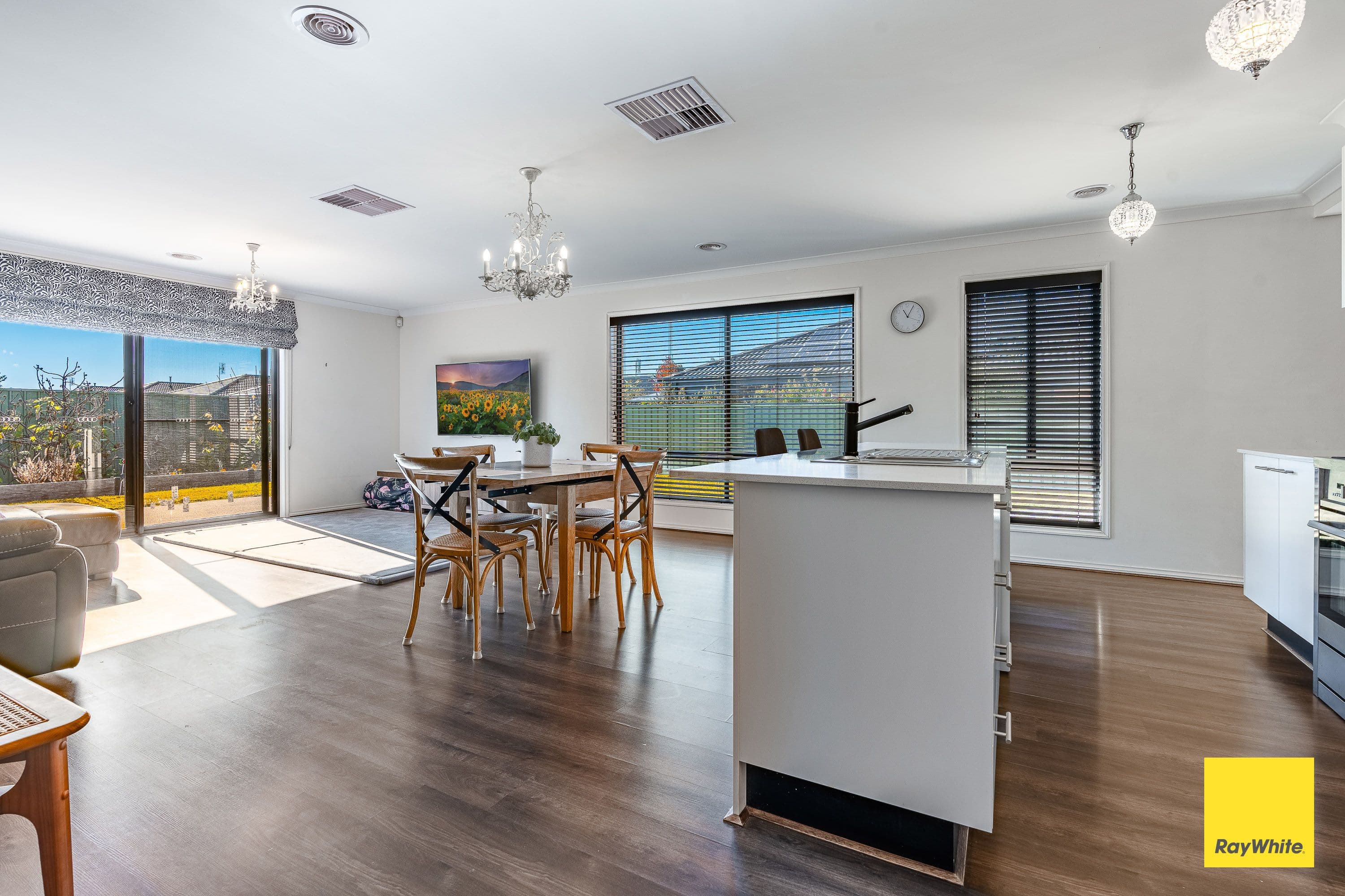 64 Tobin Crescent, Epsom VIC 3551, Epsom - Thumbnail 4