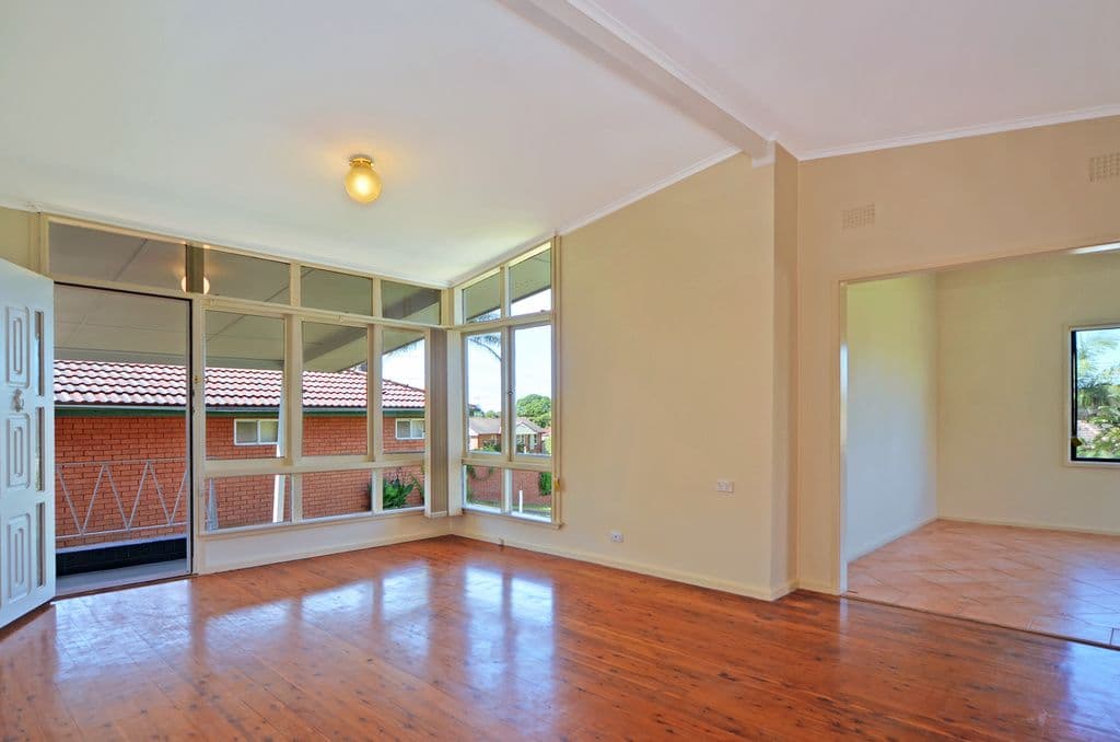 2 O'Reilly Street, Warilla NSW 2528, Warilla - Thumbnail 2