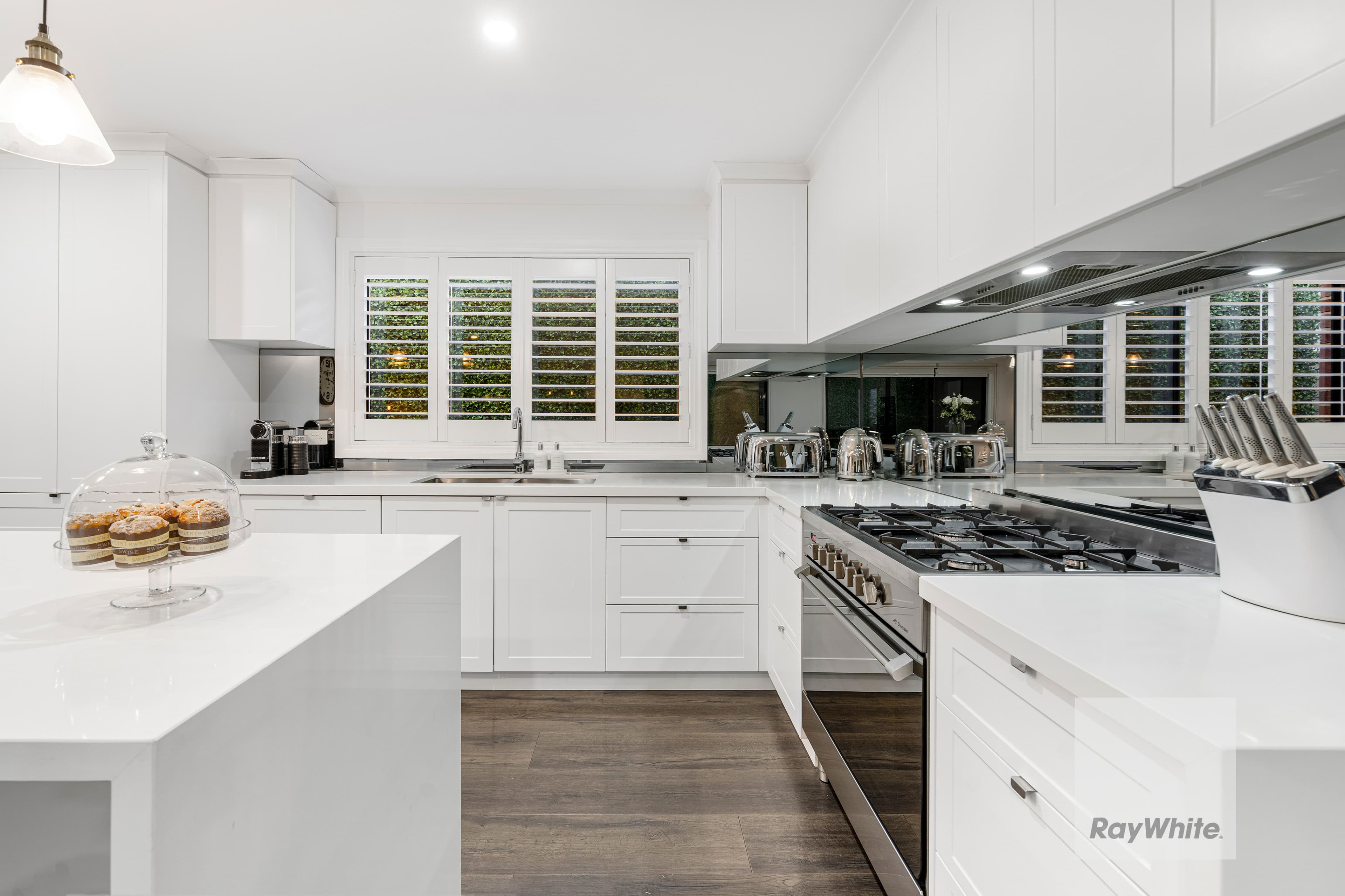 17 Blakeville Drive, Caroline Springs VIC 3023, Caroline Springs - Thumbnail 4