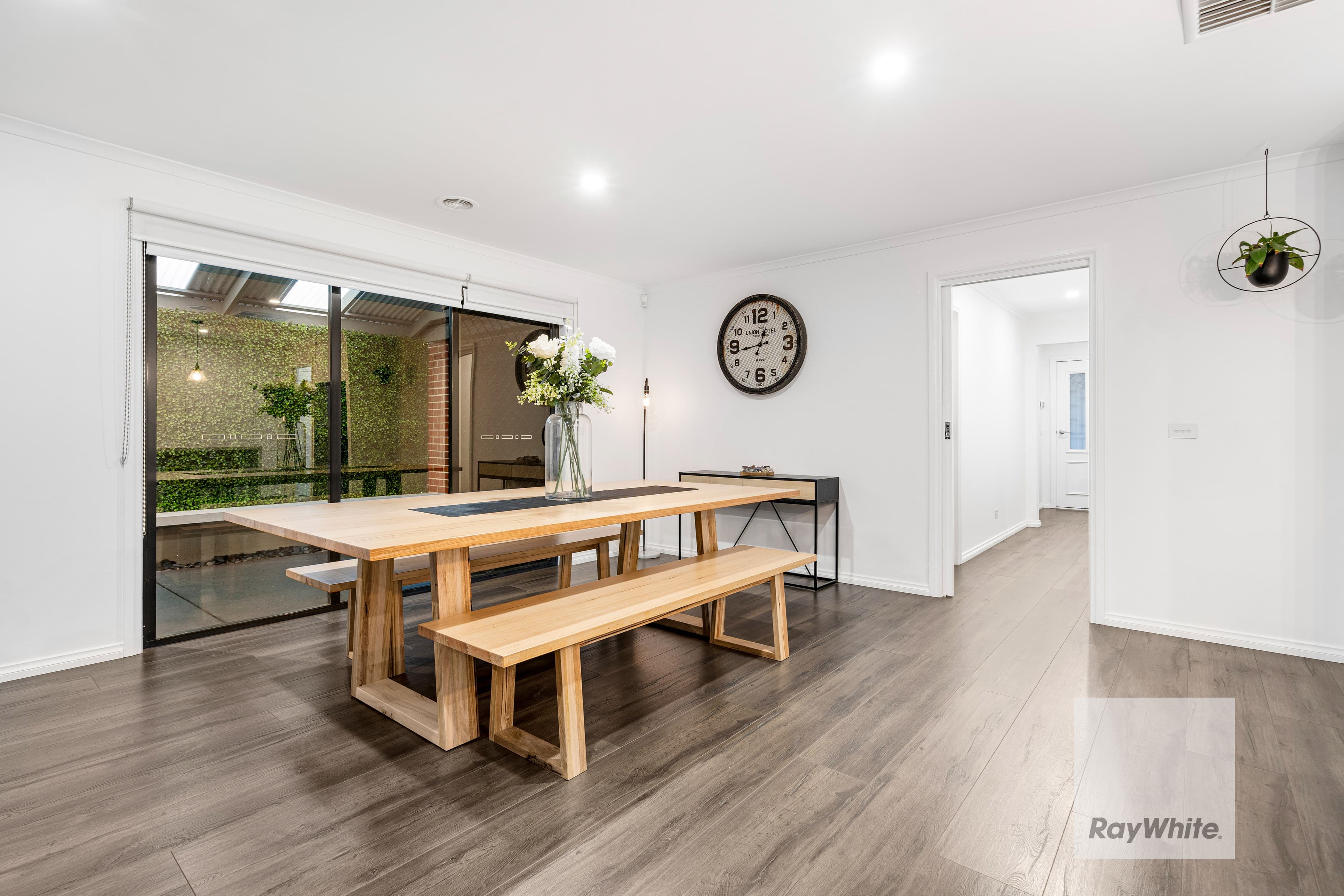 17 Blakeville Drive, Caroline Springs VIC 3023, Caroline Springs - Thumbnail 5