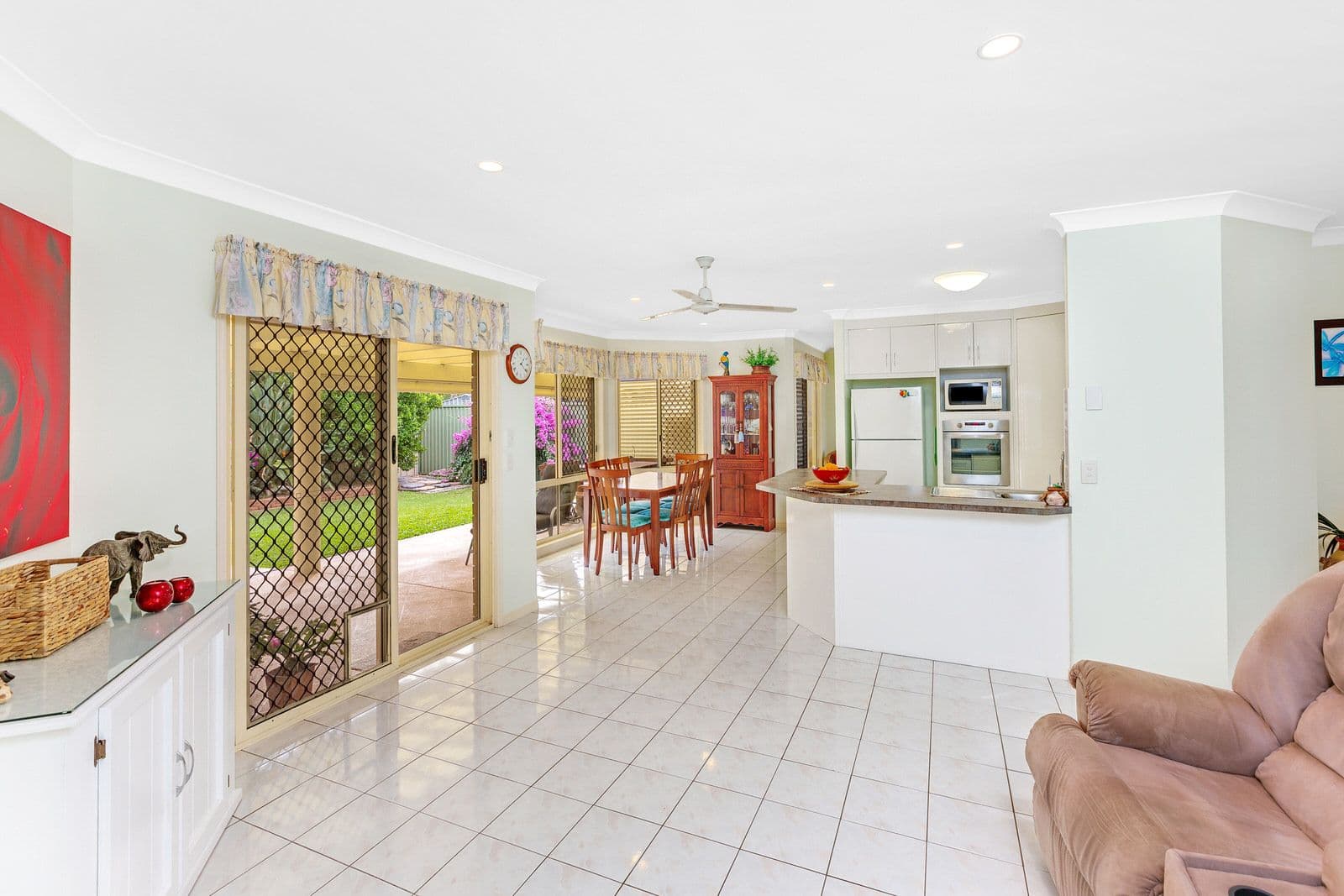 12 Cannon Drive, Currumbin Waters QLD 4223, Currumbin Waters - Thumbnail 5