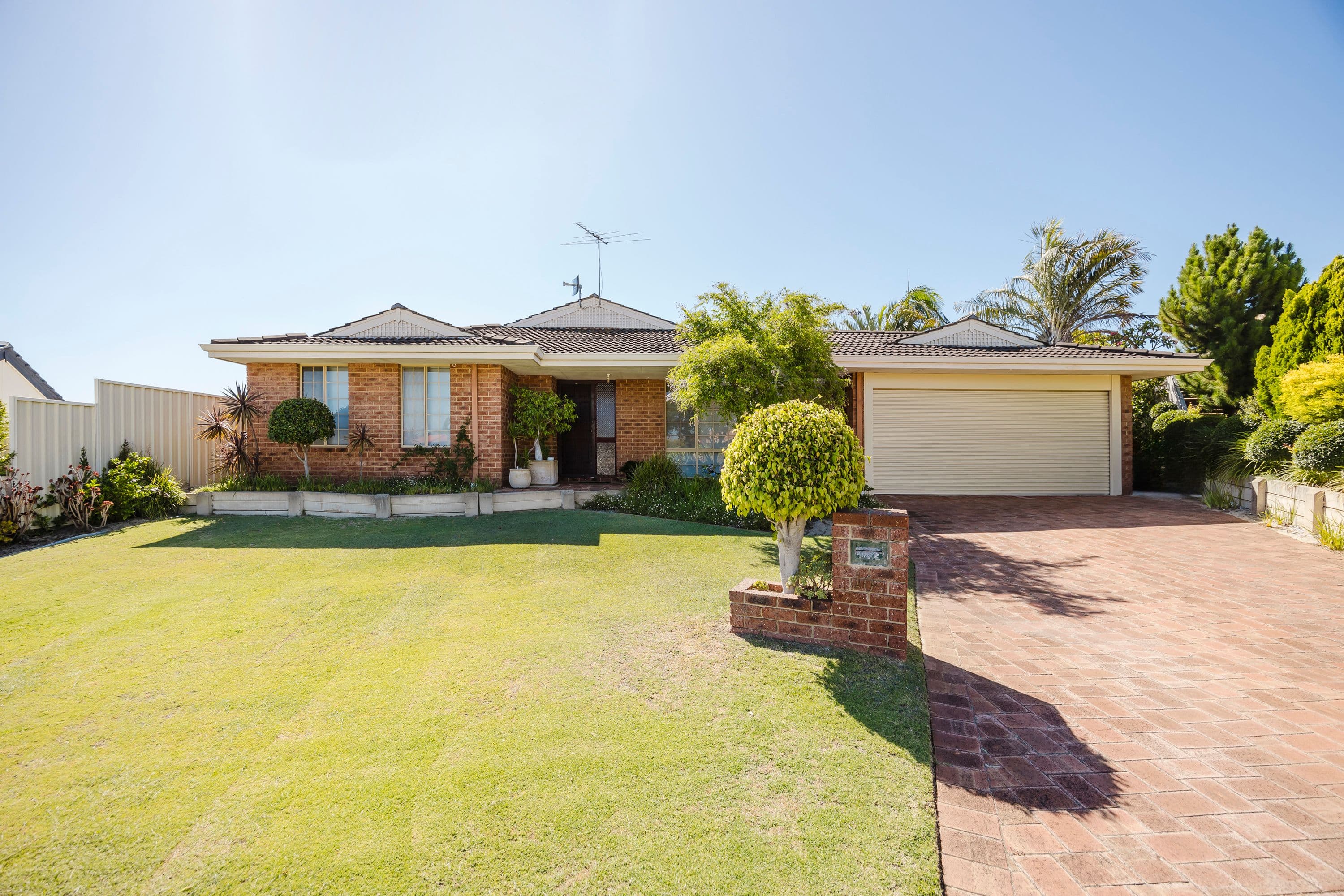 10 Farnell Place, Alexander Heights WA 6064, Alexander Heights - Image 1