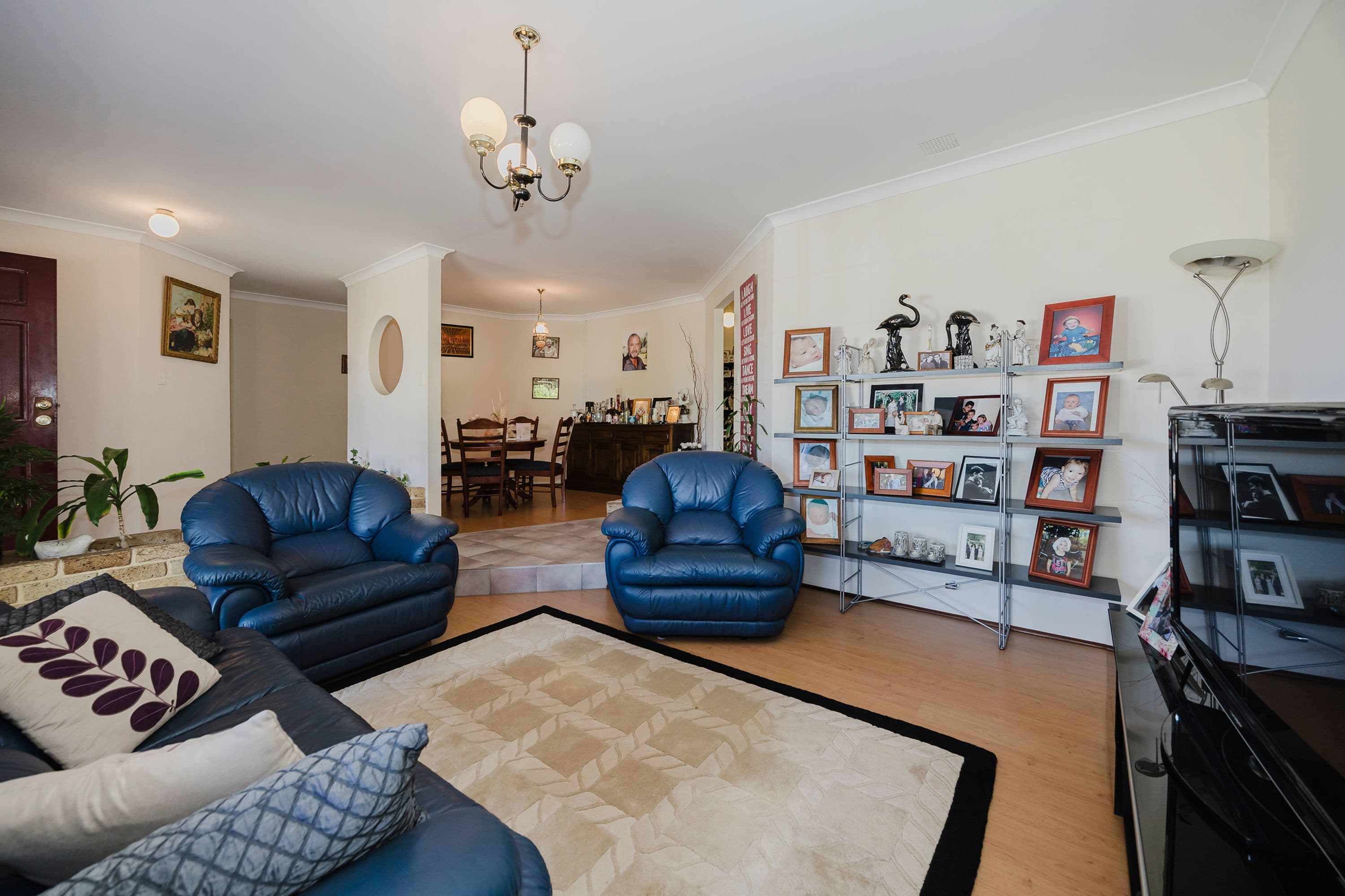 10 Farnell Place, Alexander Heights WA 6064, Alexander Heights - Thumbnail 4
