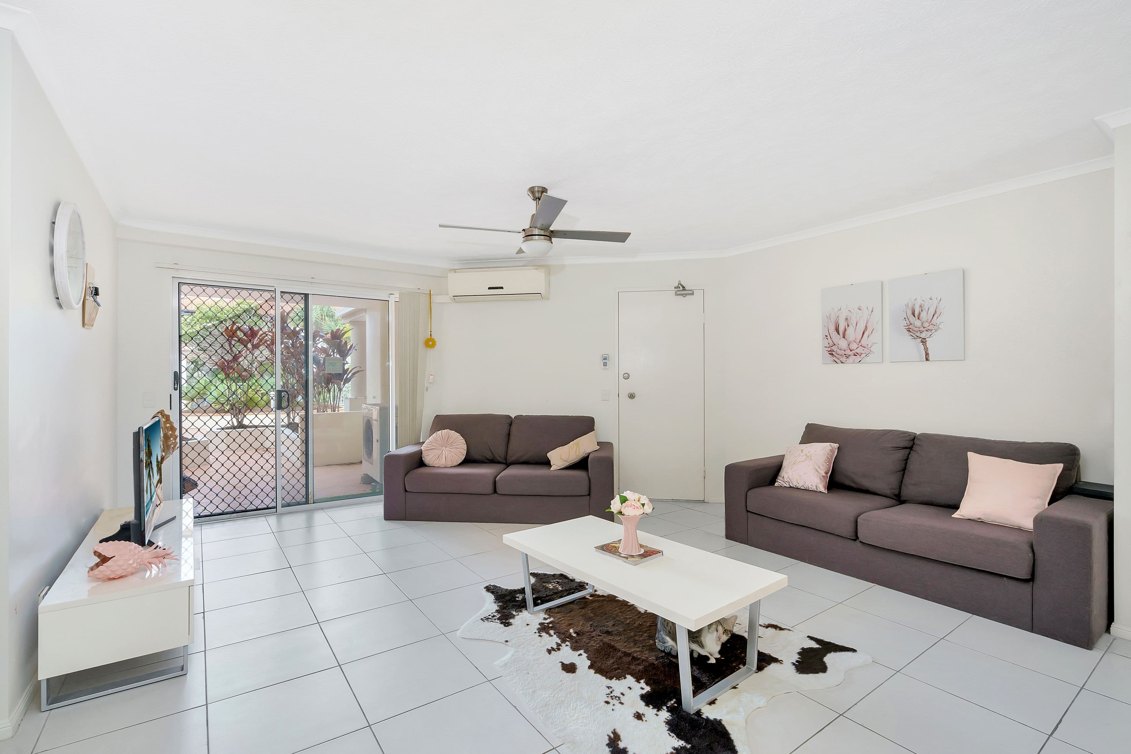 7 Johnston Street, Southport QLD 4215, Southport - Image 1