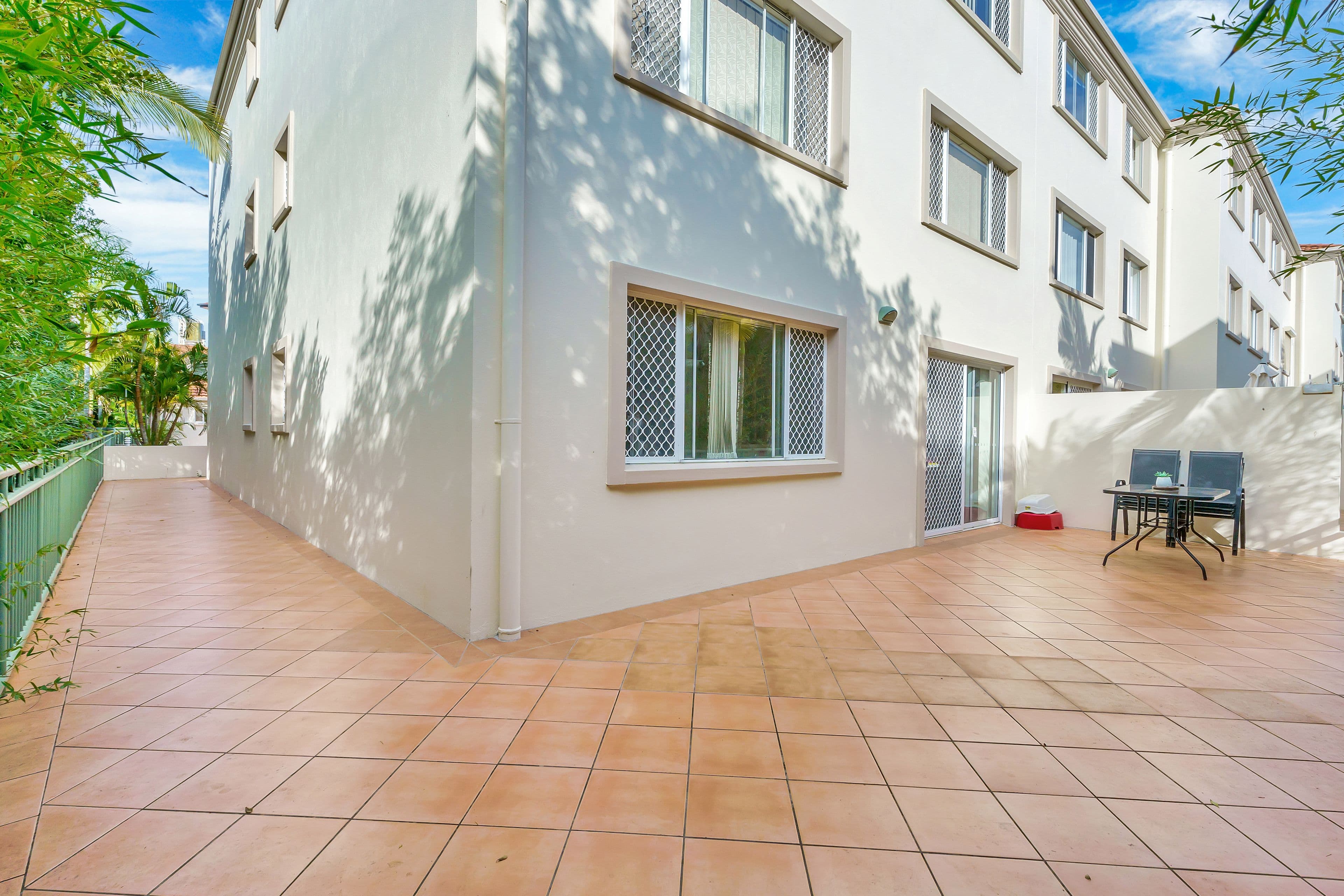 7 Johnston Street, Southport QLD 4215, Southport - Thumbnail 6