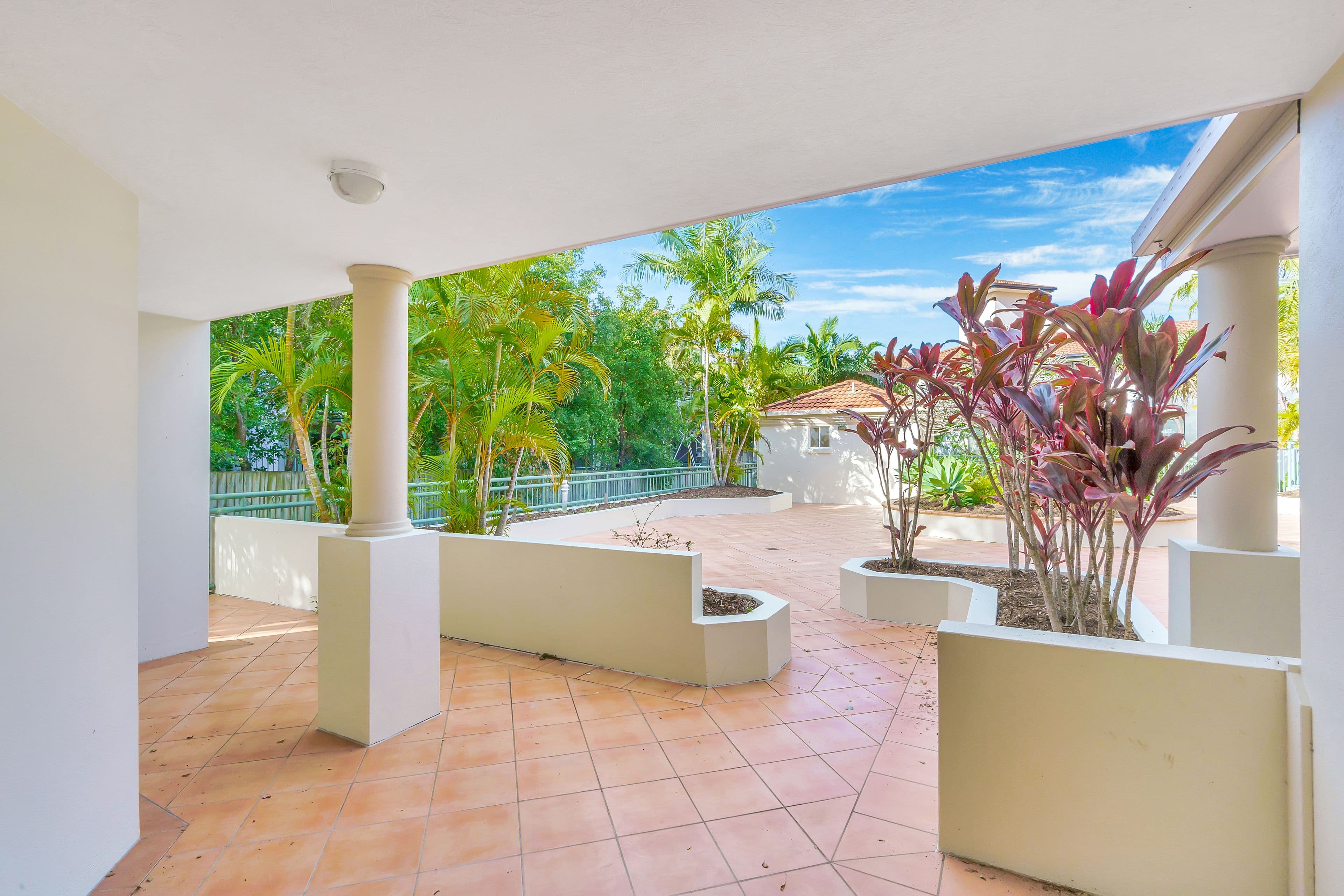 7 Johnston Street, Southport QLD 4215, Southport - Thumbnail 7