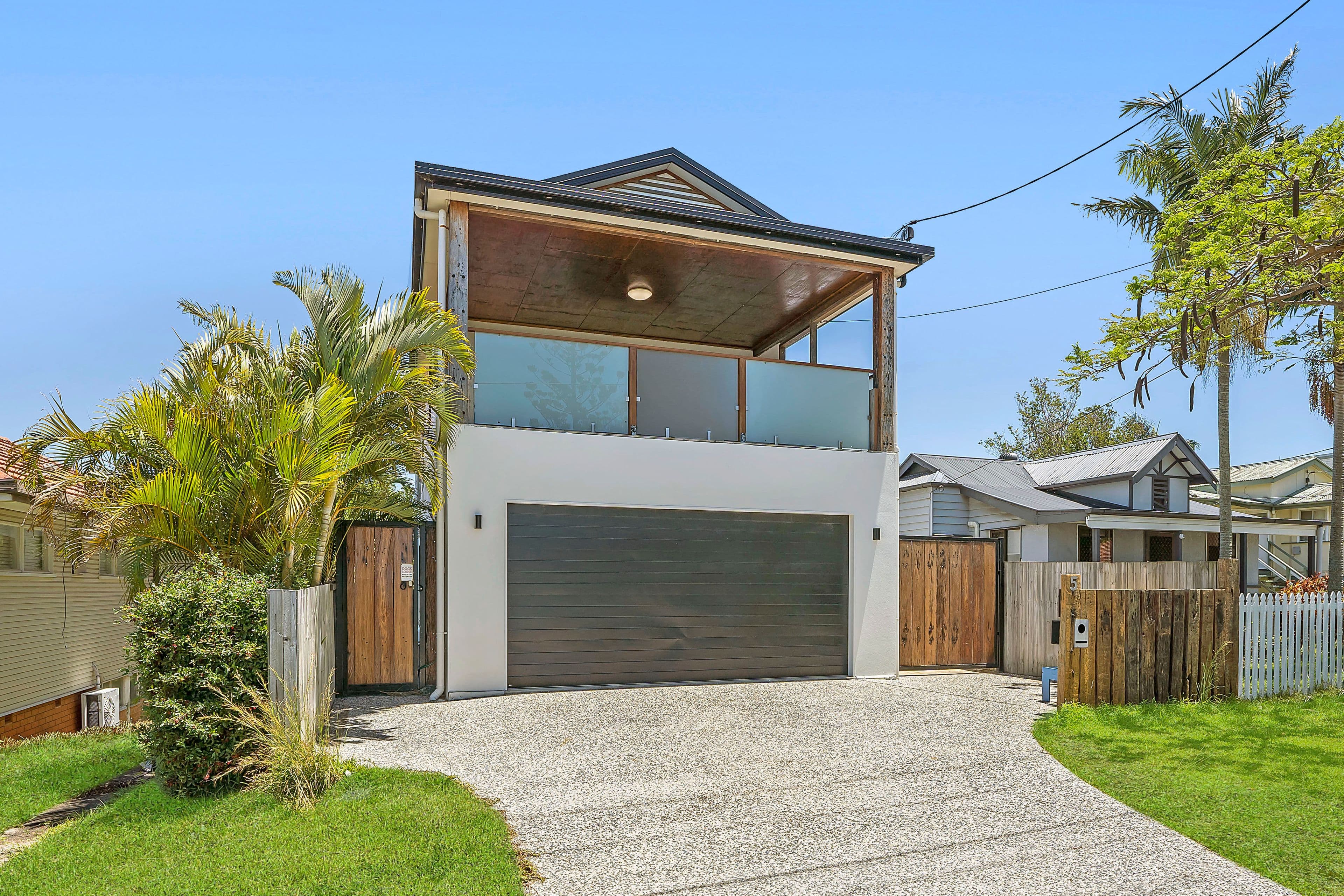 5 Victoria Avenue, Woody Point QLD 4019, Woody Point - Image 1