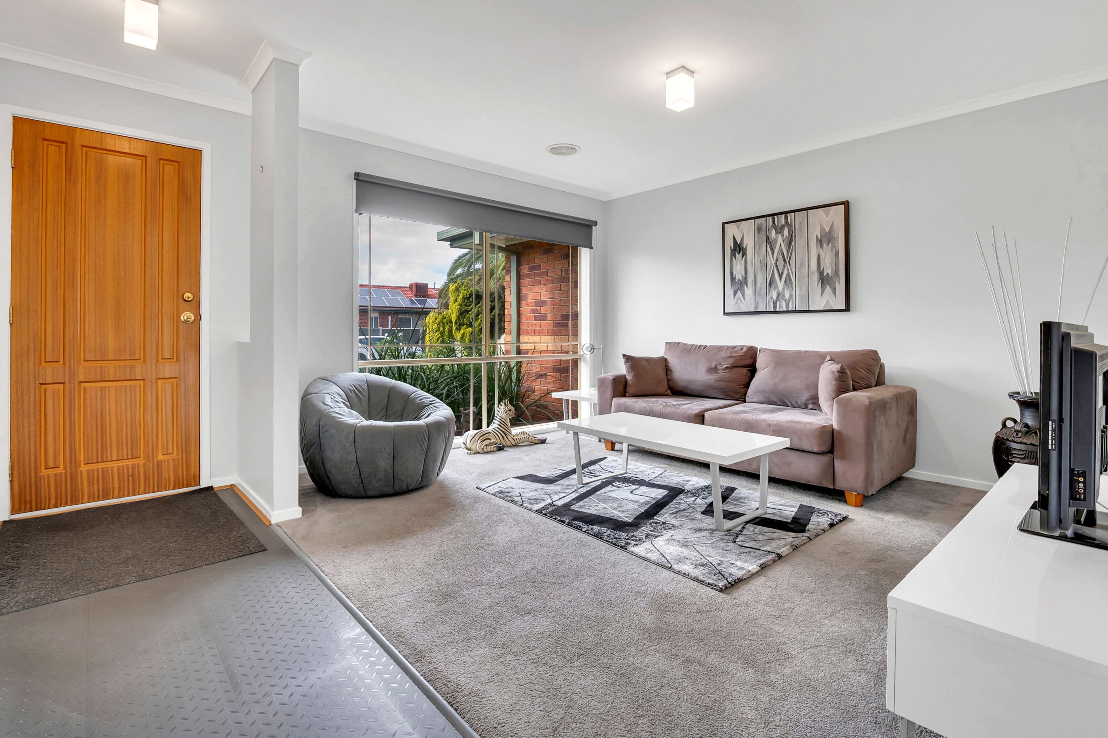 13 Goulburn Way, Craigieburn VIC 3064, Craigieburn - Thumbnail 2