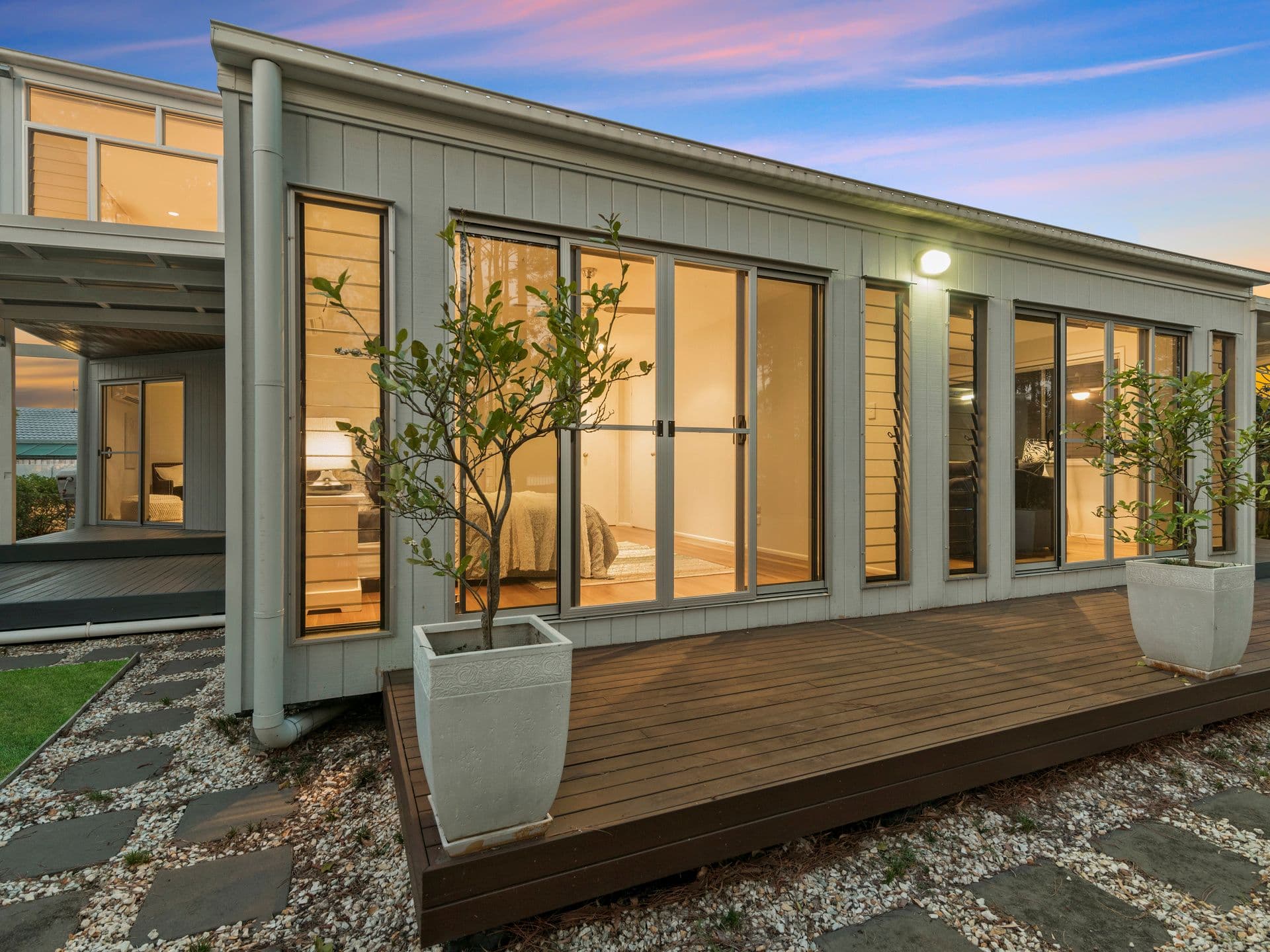 22 Foreshore Close, ELANORA QLD 4221, Elanora - Thumbnail 6