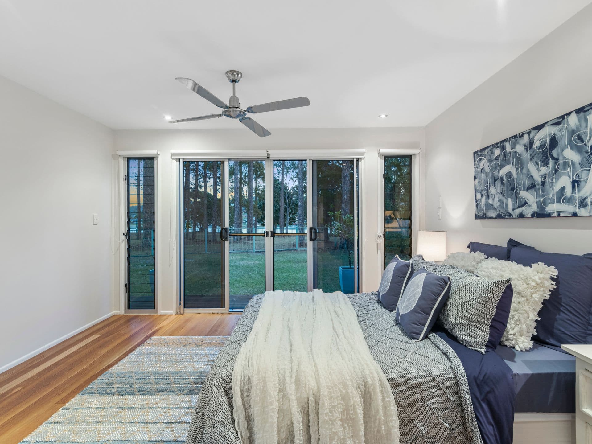 22 Foreshore Close, ELANORA QLD 4221, Elanora - Thumbnail 7
