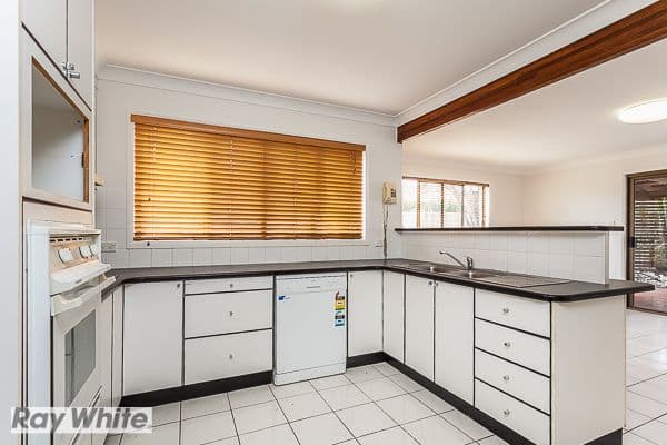 17 Ceccato Drive, MURRUMBA DOWNS QLD 4503, Murrumba Downs - Thumbnail 8