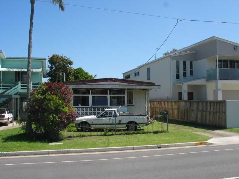 37 Twenty Fifth Avenue, PALM BEACH QLD 4221, Palm Beach - Thumbnail 3