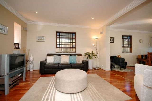 12  Dawn Street, KEDRON QLD 4031, Kedron - Thumbnail 4