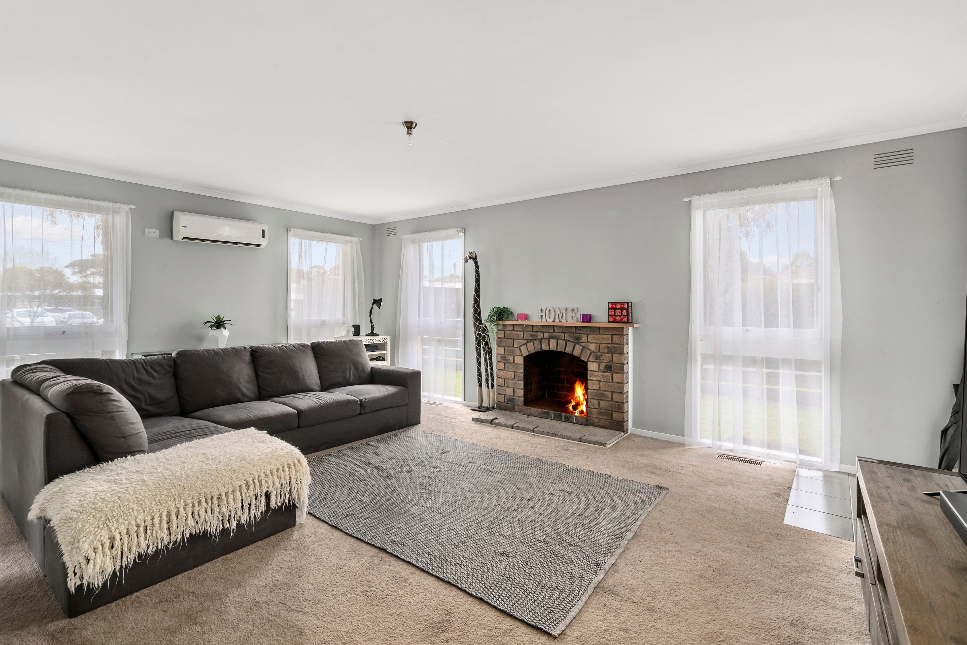 66 Hadley Street, Seaford VIC 3198, Seaford - Thumbnail 2
