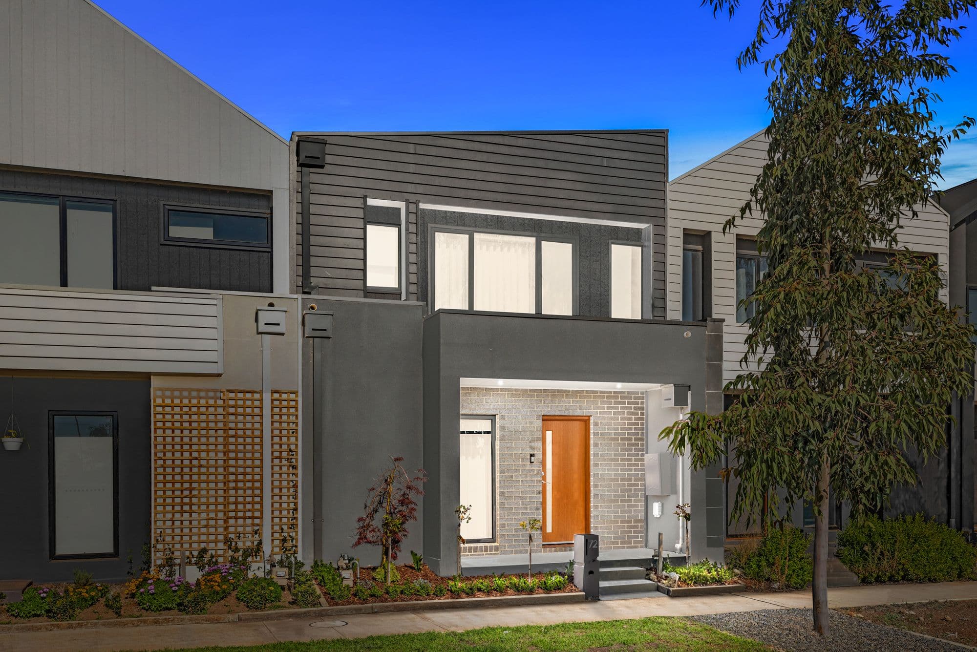 72 Washington Drive, THORNHILL PARK VIC 3335, Thornhill Park - Image 1