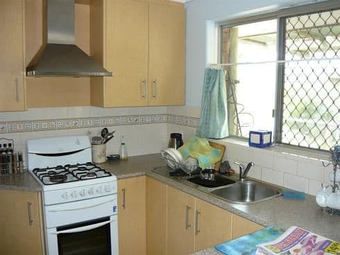34 Lawrence Street, GOSNELLS WA 6110, Gosnells - Thumbnail 2