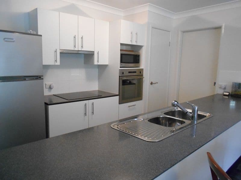 15 BLACKBUTT Street, Blackbutt QLD 4314, Blackbutt - Thumbnail 6