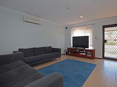 3 Earls Place, BALGA WA 6061, Balga - Thumbnail 2