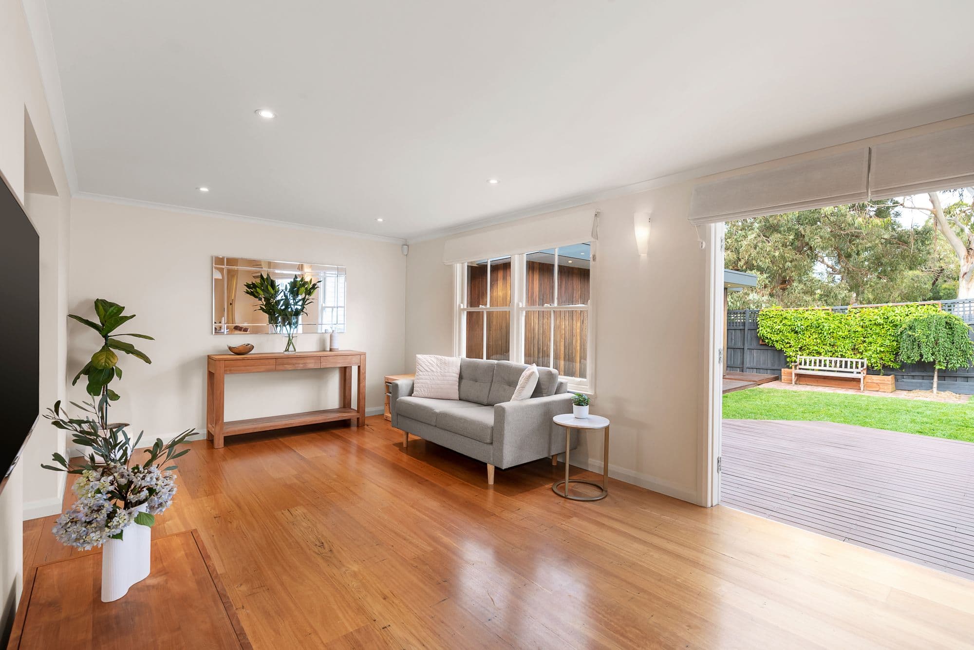 27 Brook Crescent, Box Hill South VIC 3128, Box Hill South - Thumbnail 4