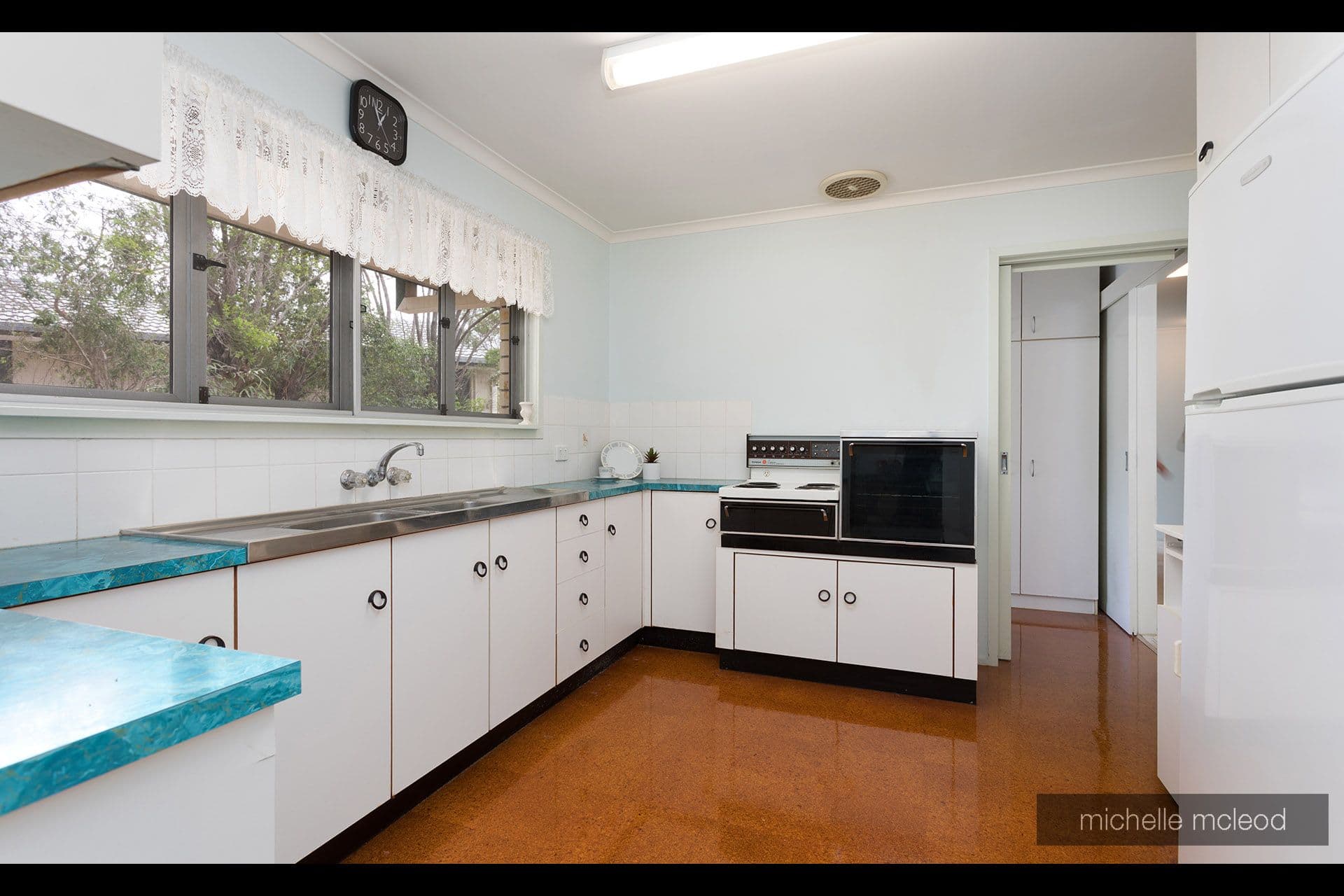9 Cabramurra Street, Chapel Hill QLD 4069, Chapel Hill - Thumbnail 7
