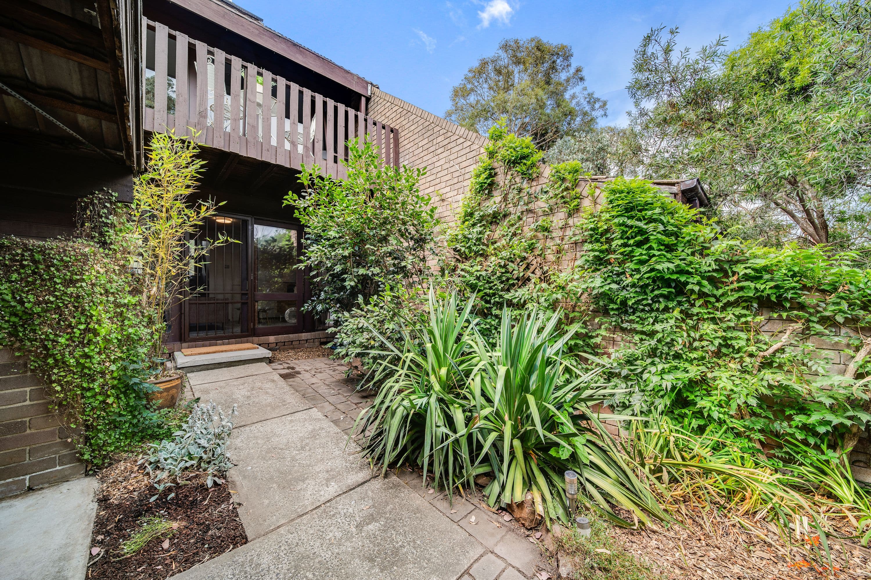 98 Wybalena Grove, Cook ACT 2614, Cook - Image 1