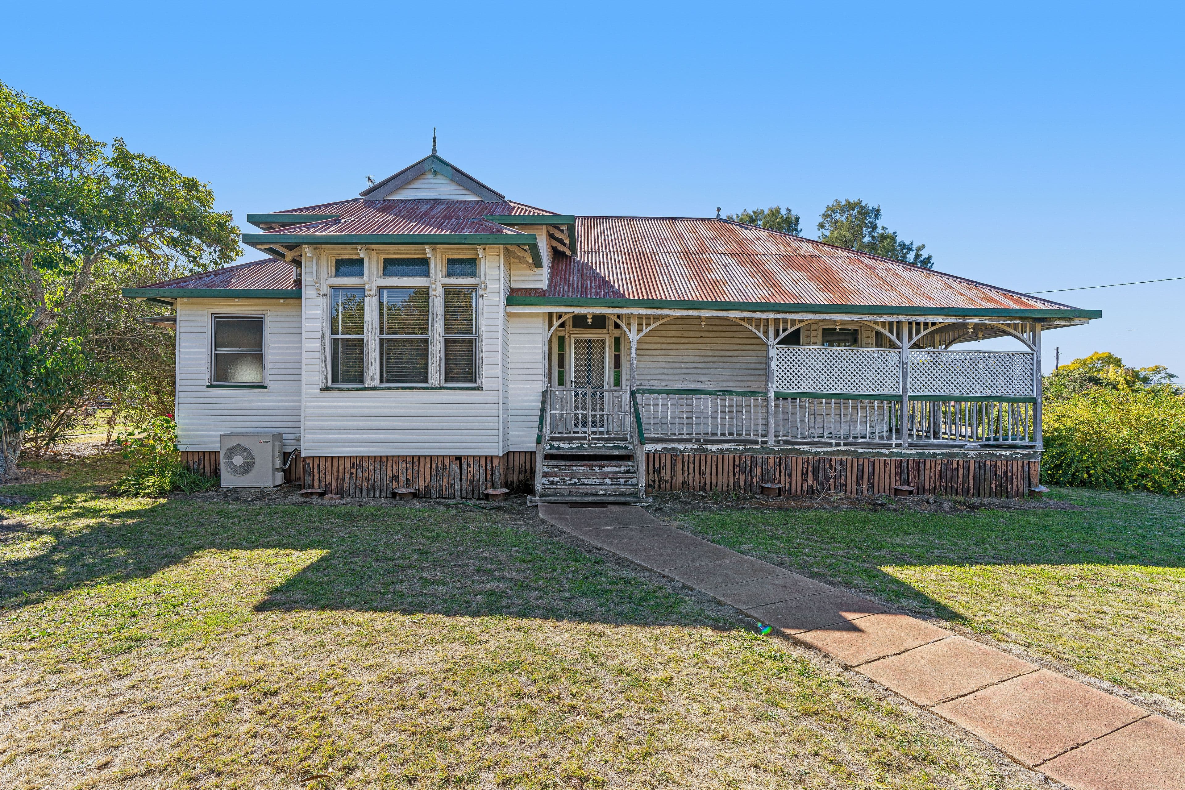 9 Weale Street, Pittsworth QLD 4356, Pittsworth - Image 1