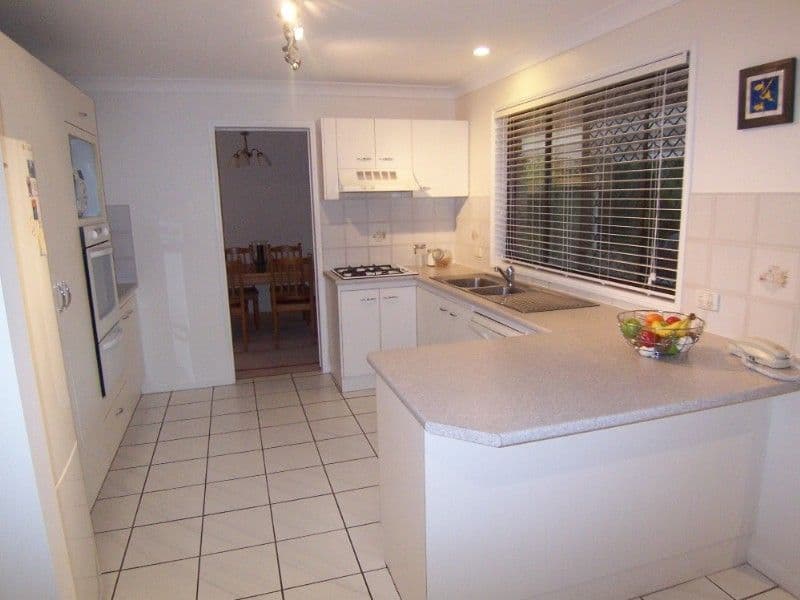 63 Koola Street, WISHART QLD 4122, Wishart - Thumbnail 2