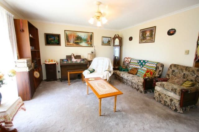 1 Brandon Court, KIPPA-RING QLD 4021, Kippa-Ring - Thumbnail 3