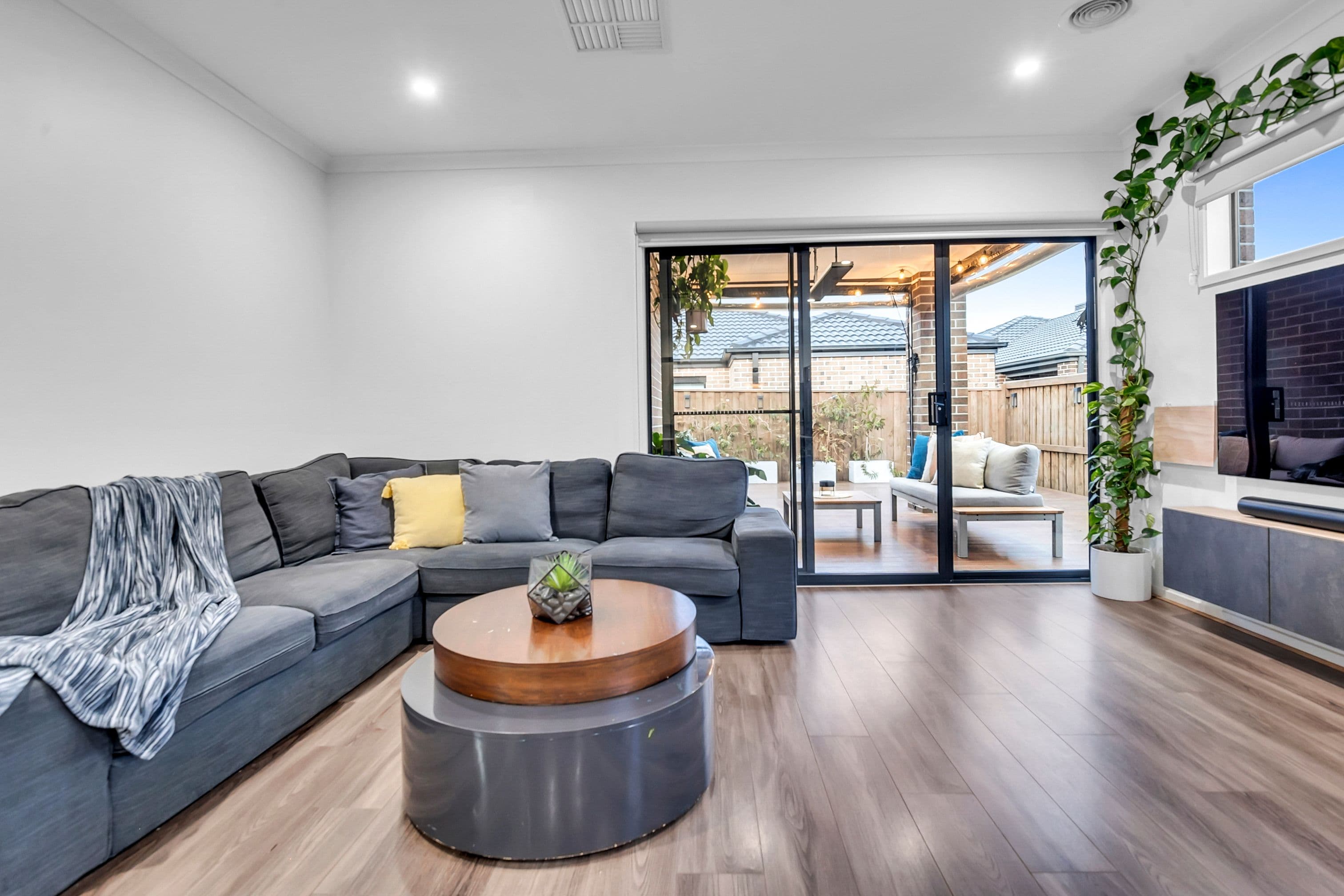 8 Deau Avenue, Wollert VIC 3750, Wollert - Thumbnail 8
